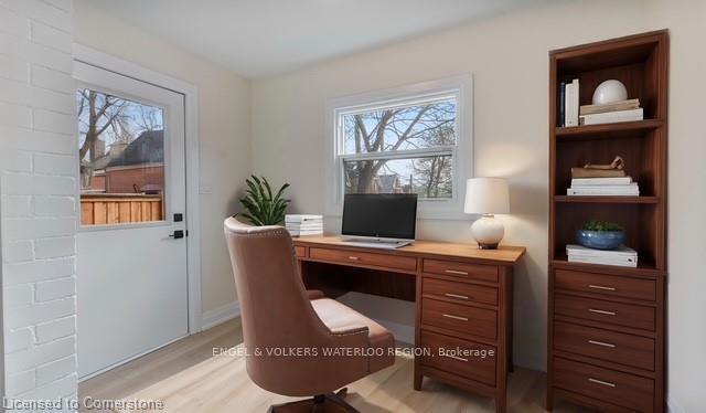 Photo 11 of 313 Duke Street E, Kitchener — HOMEH