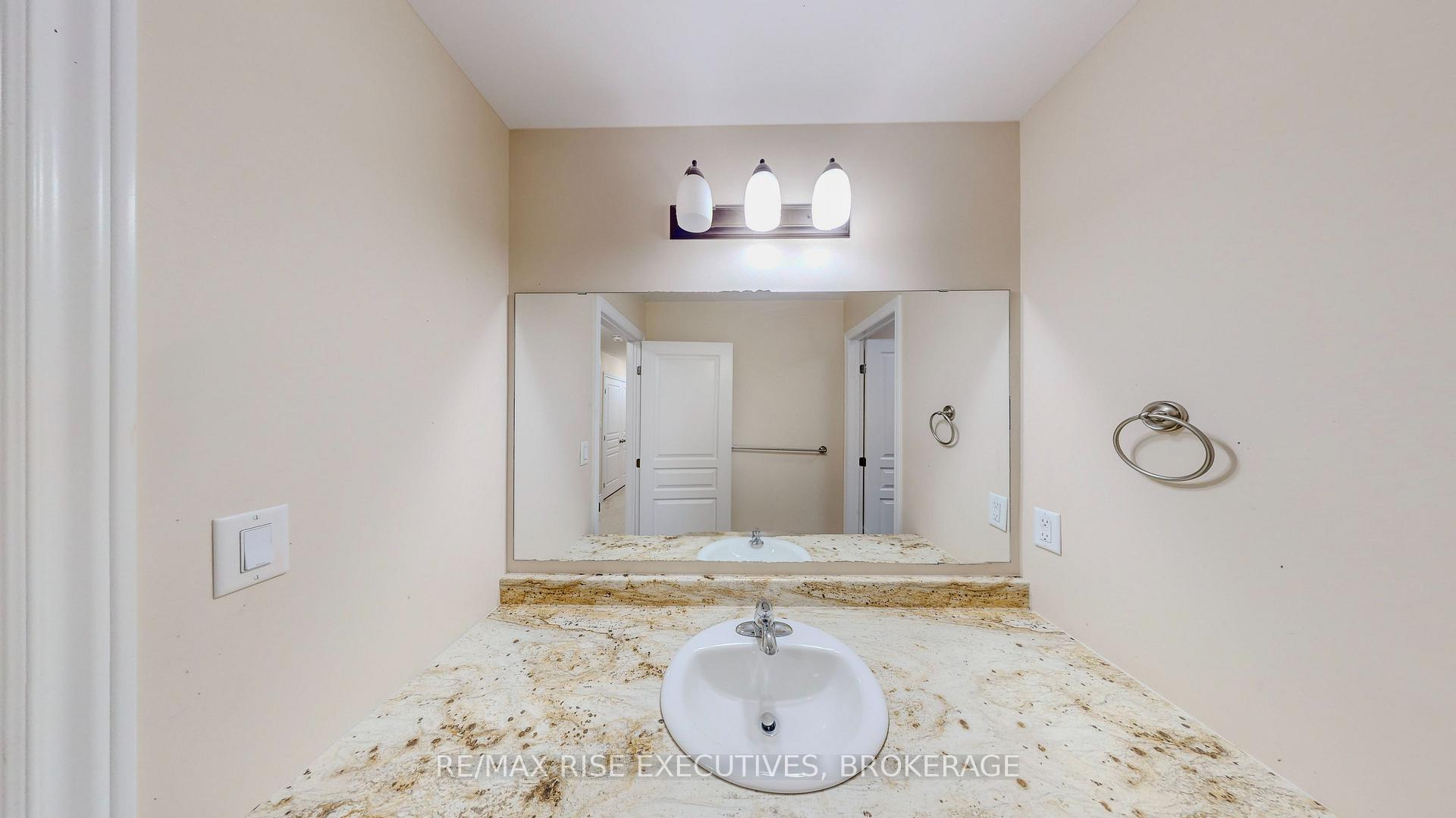 Photo 5 of 467 Beth Crescent, Kingston, City Northwest — HOMEH