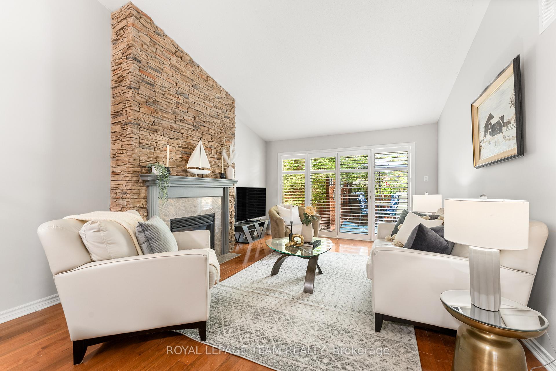 Photo 10 of 58 Nighthawk Crescent, Ottawa, Kanata - Bridlewood — HOMEH