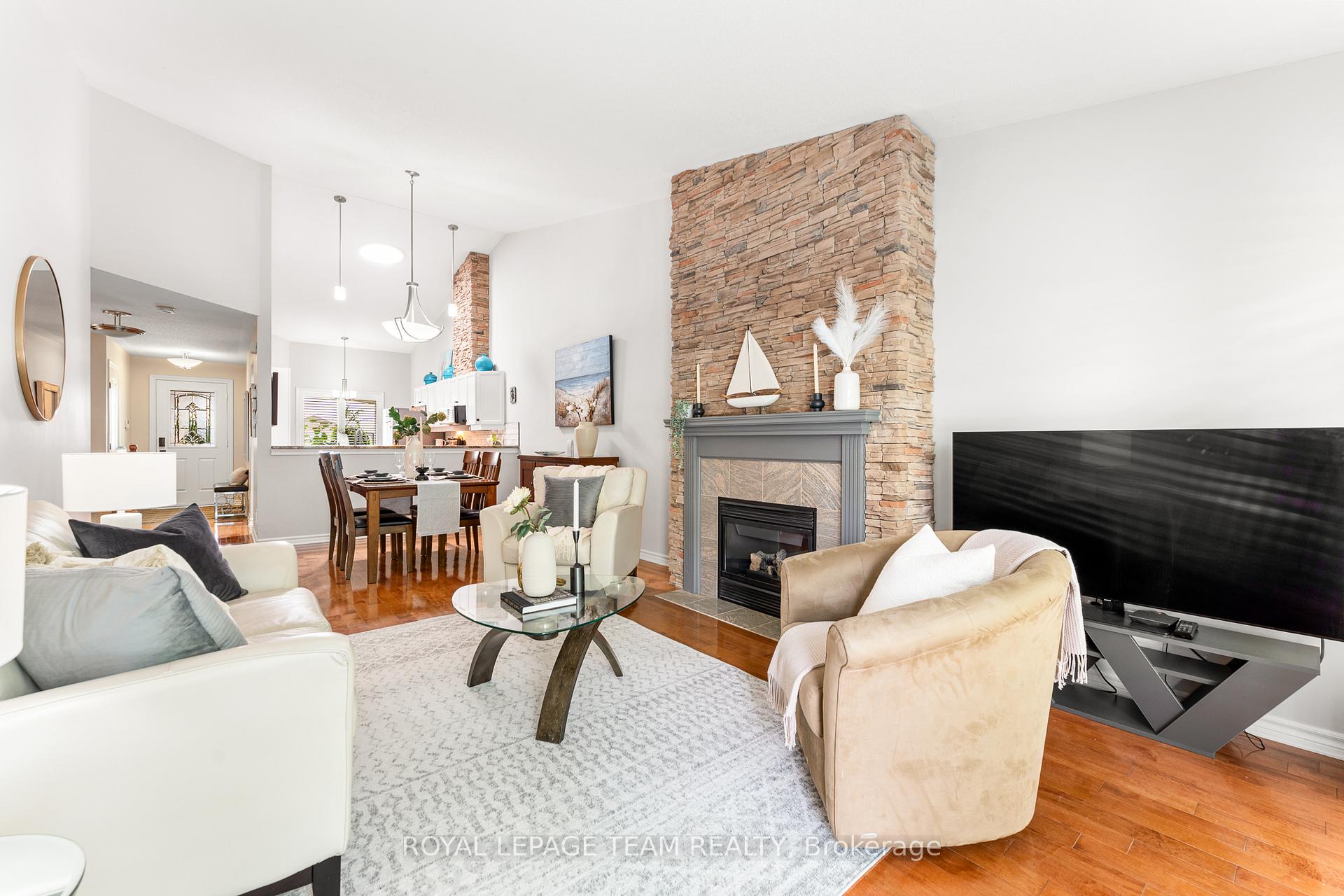 Photo 12 of 58 Nighthawk Crescent, Ottawa, Kanata - Bridlewood — HOMEH