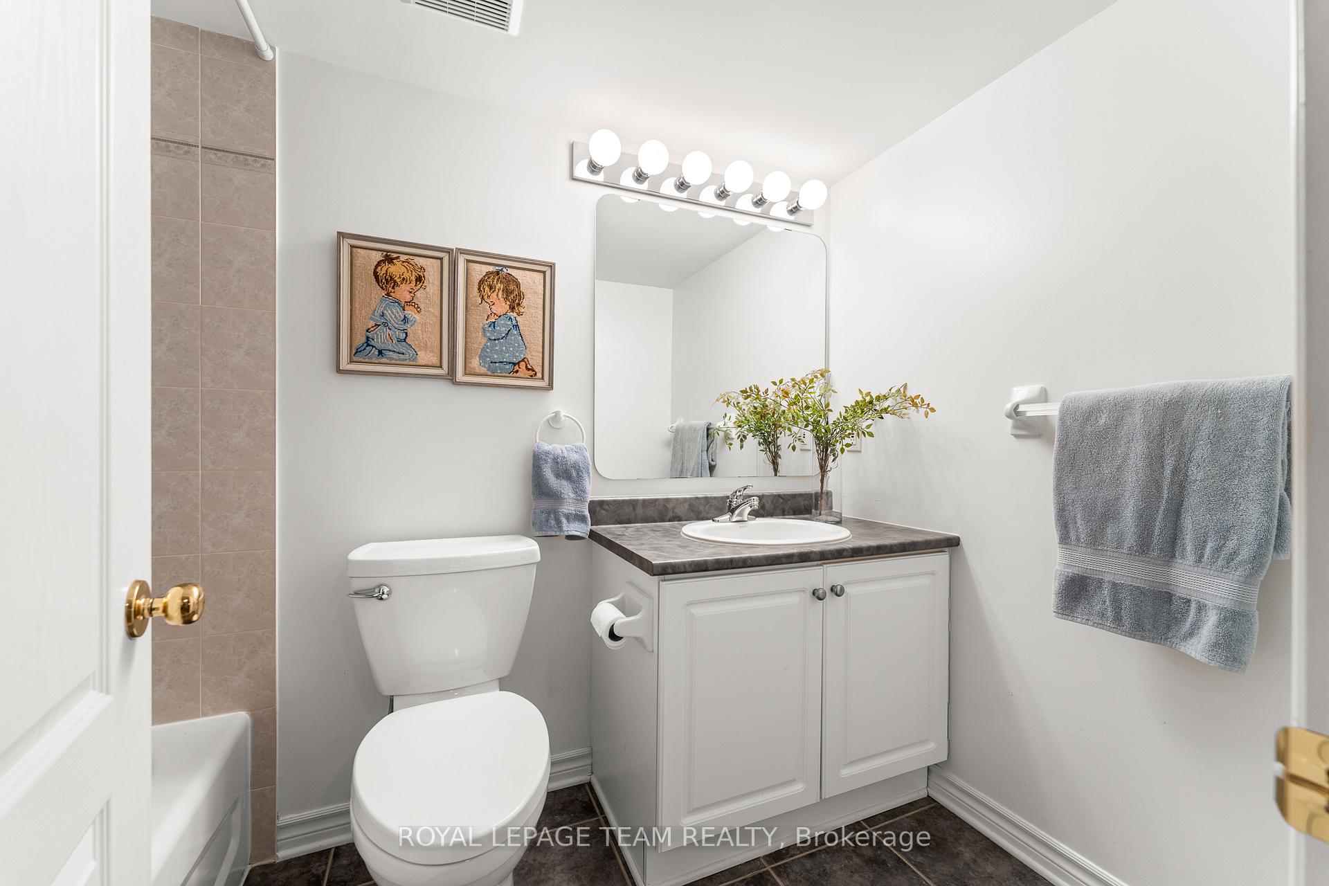 Photo 42 of 58 Nighthawk Crescent, Ottawa, Kanata - Bridlewood — HOMEH