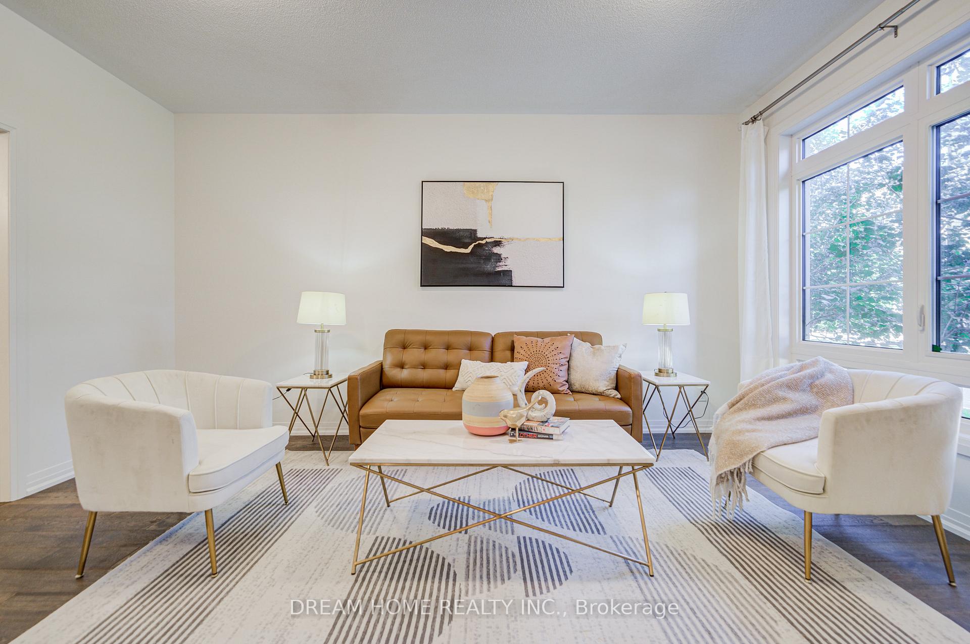 Photo 3 of 288 Buchanan Drive, Markham, Unionville — HOMEH