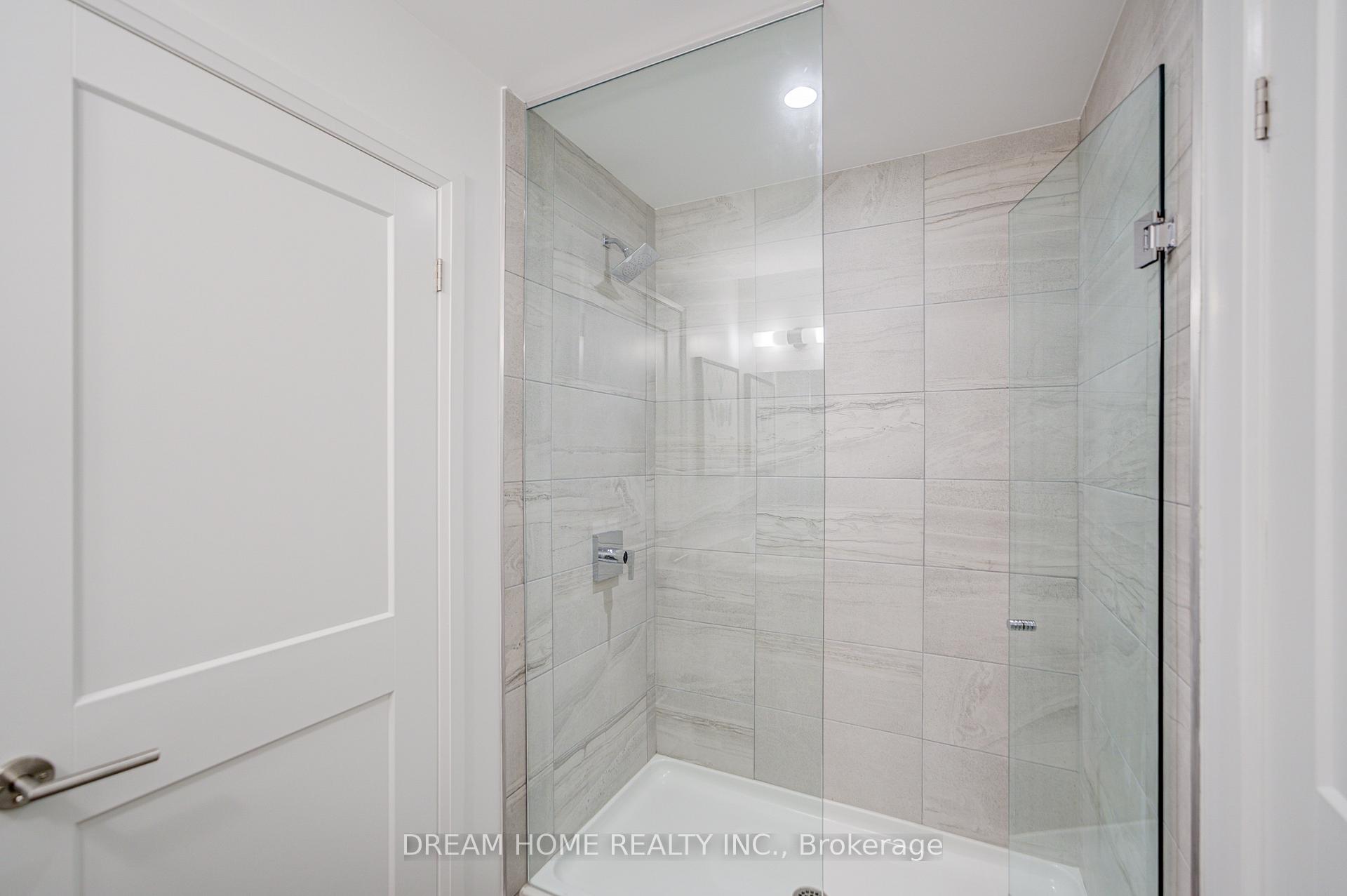 Photo 7 of 288 Buchanan Drive, Markham, Unionville — HOMEH
