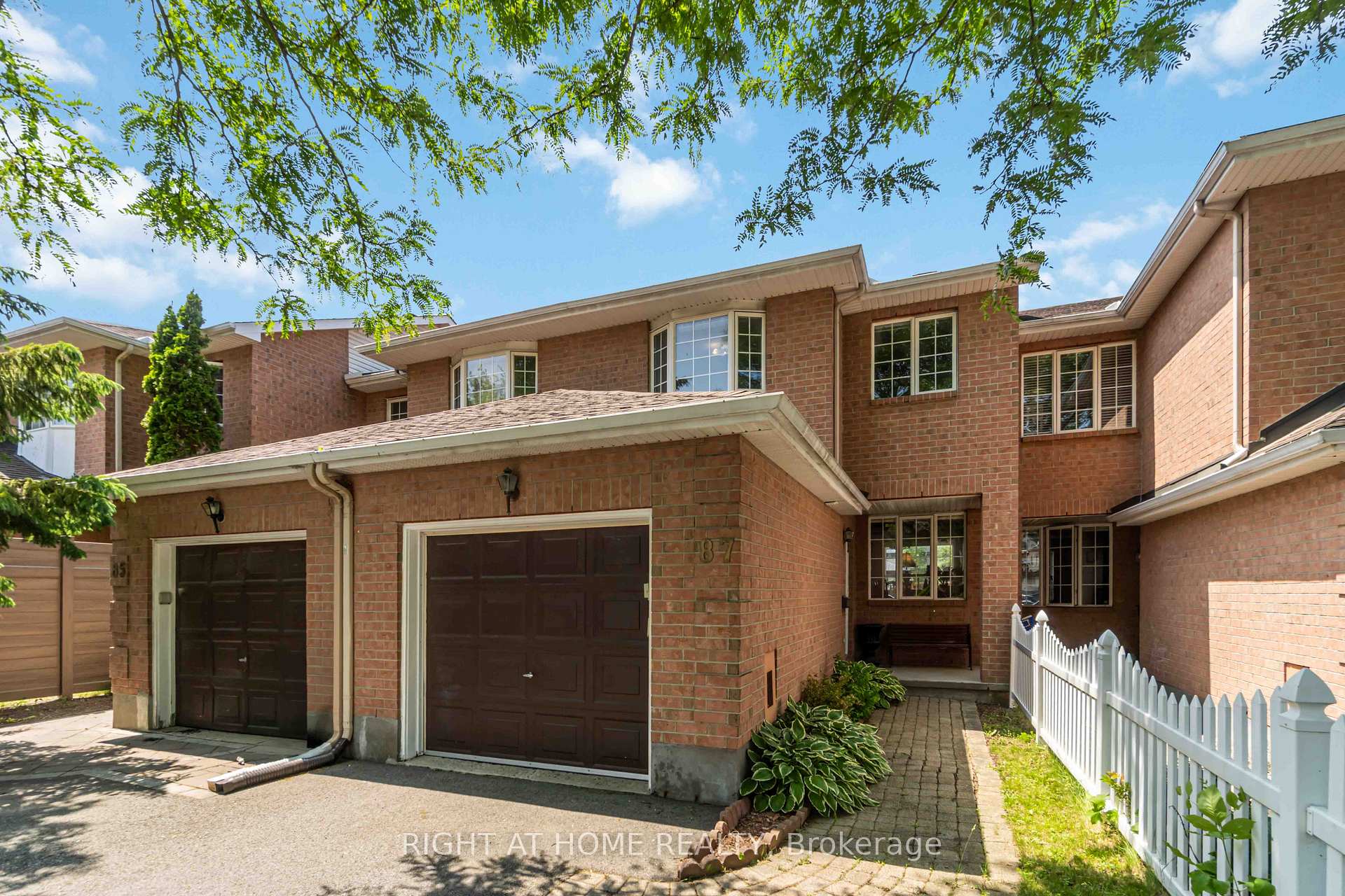 Photo 3 of 87 Cohen Avenue, Ottawa, Kanata - Katimavik — HOMEH
