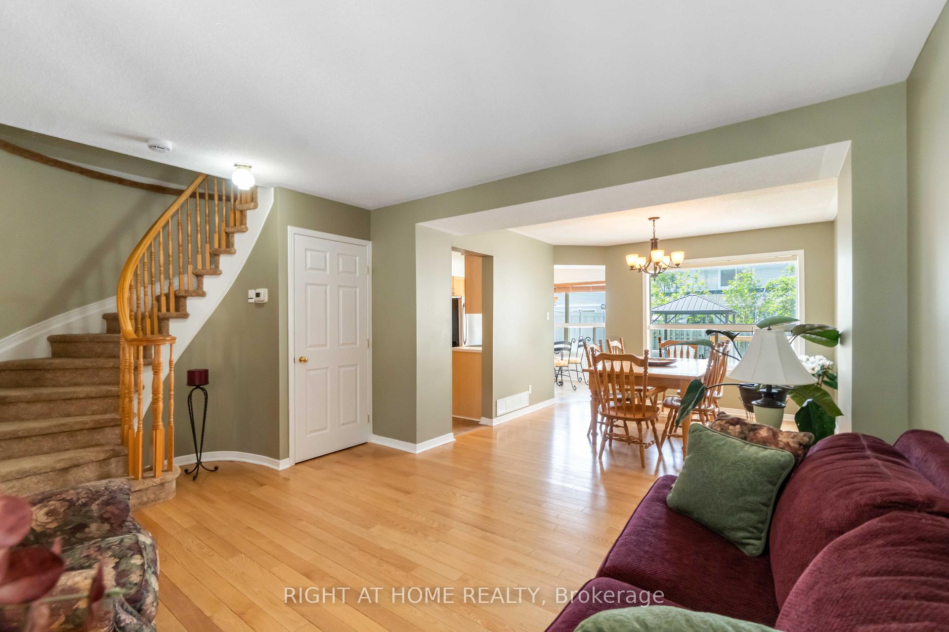 Photo 6 of 87 Cohen Avenue, Ottawa, Kanata - Katimavik — HOMEH