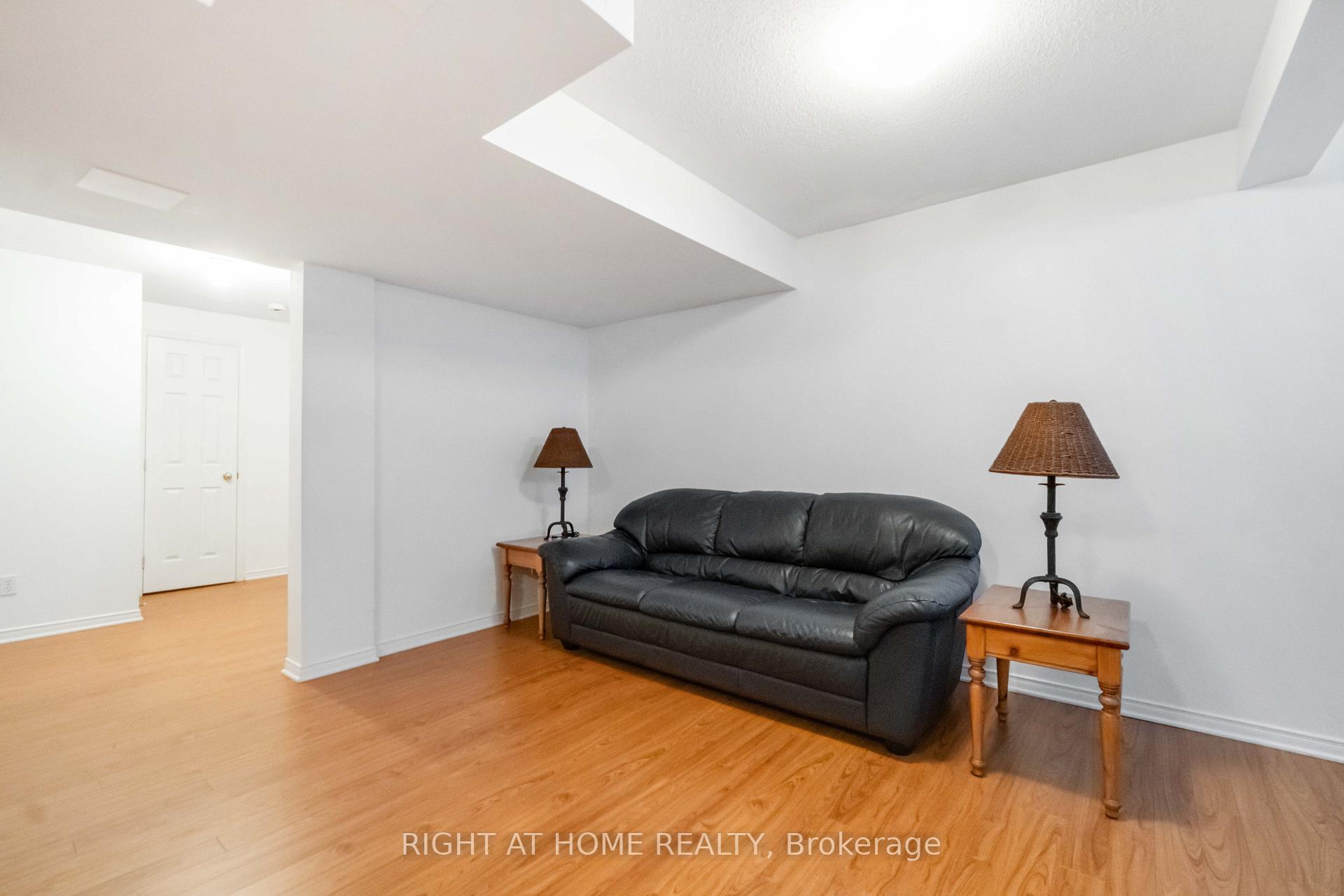 Photo 24 of 87 Cohen Avenue, Ottawa, Kanata - Katimavik — HOMEH