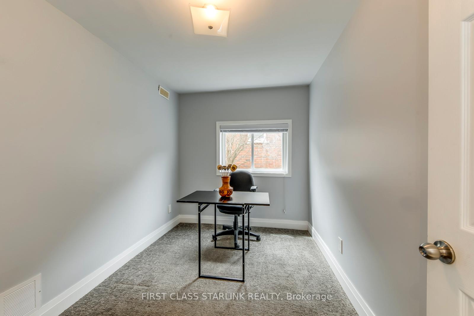 Photo 12 of 706 West 5th Street, Hamilton, Rolston — HOMEH