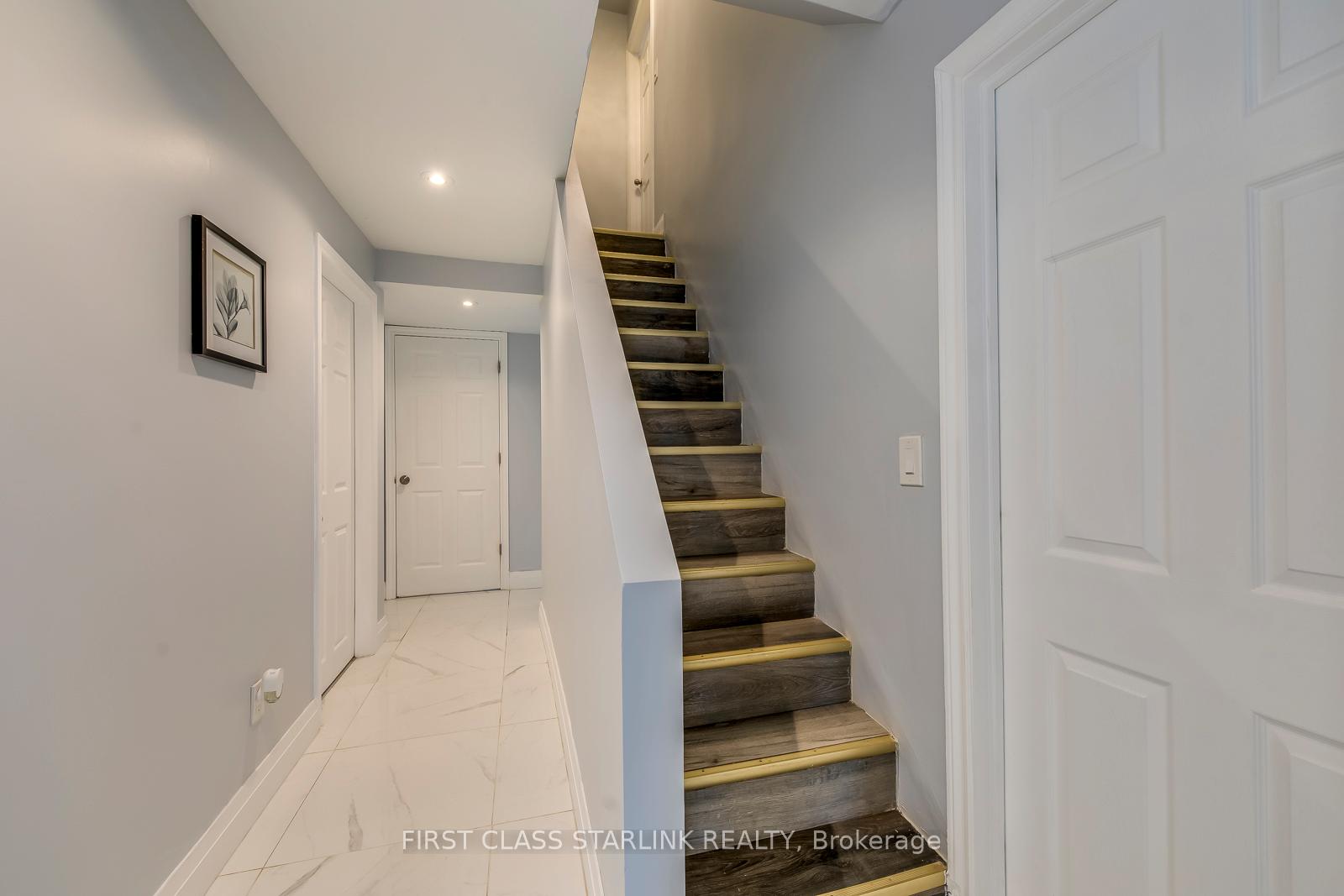 Photo 16 of 706 West 5th Street, Hamilton, Rolston — HOMEH