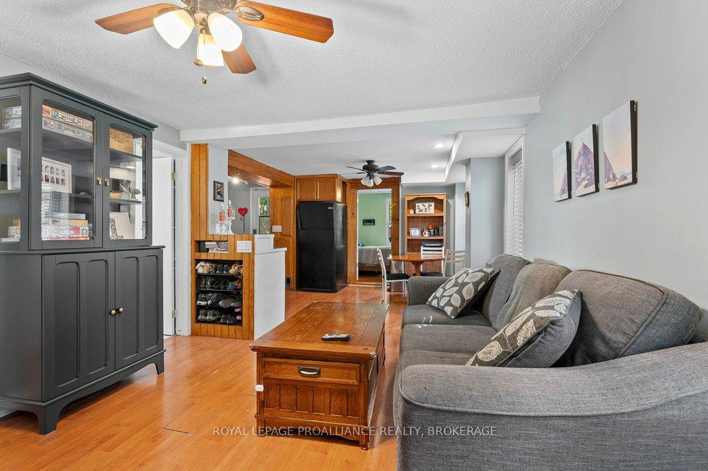 Photo 6 of 489 Alfred Street, Kingston, East of Sir John A. Blvd — HOMEH