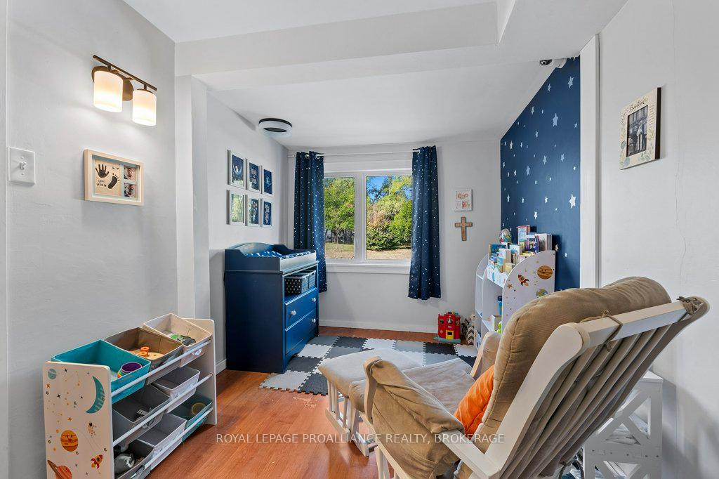 Photo 11 of 489 Alfred Street, Kingston, East of Sir John A. Blvd — HOMEH
