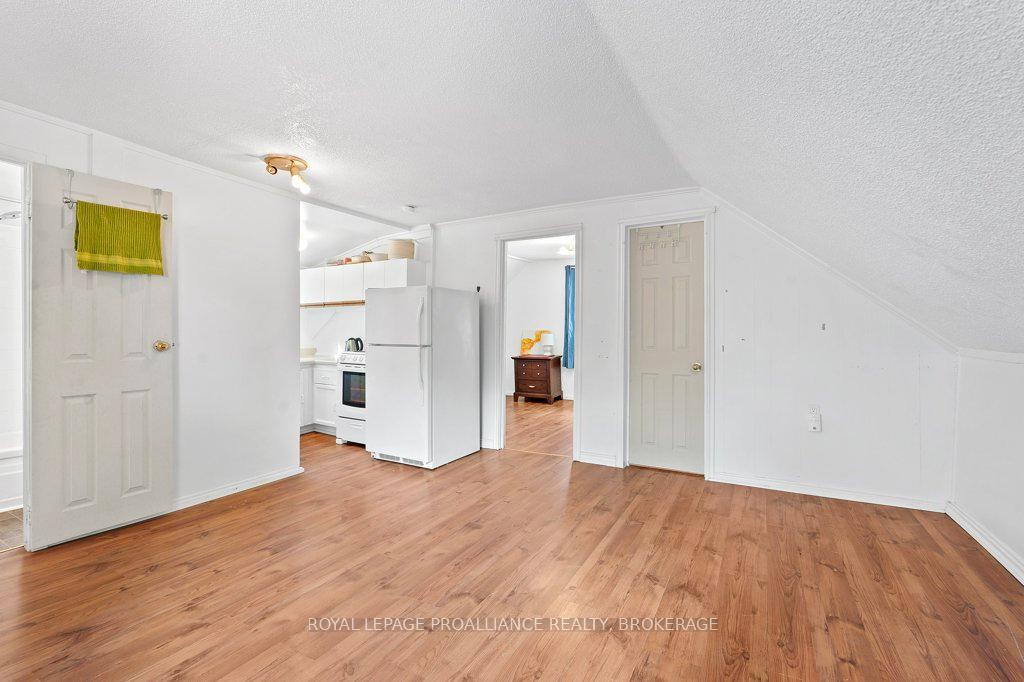 Photo 15 of 489 Alfred Street, Kingston, East of Sir John A. Blvd — HOMEH