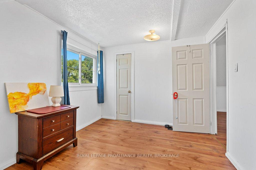 Photo 18 of 489 Alfred Street, Kingston, East of Sir John A. Blvd — HOMEH