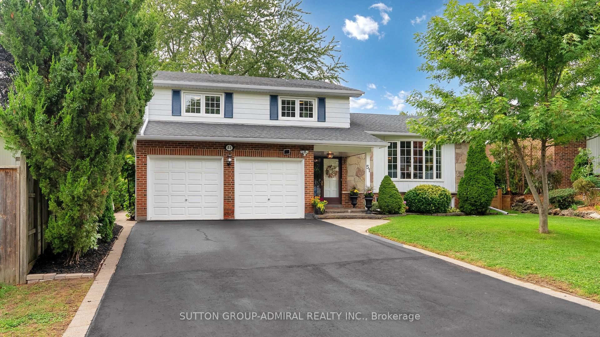 Photo 3 of 51 Blue Spruce Lane, Markham, Royal Orchard — HOMEH