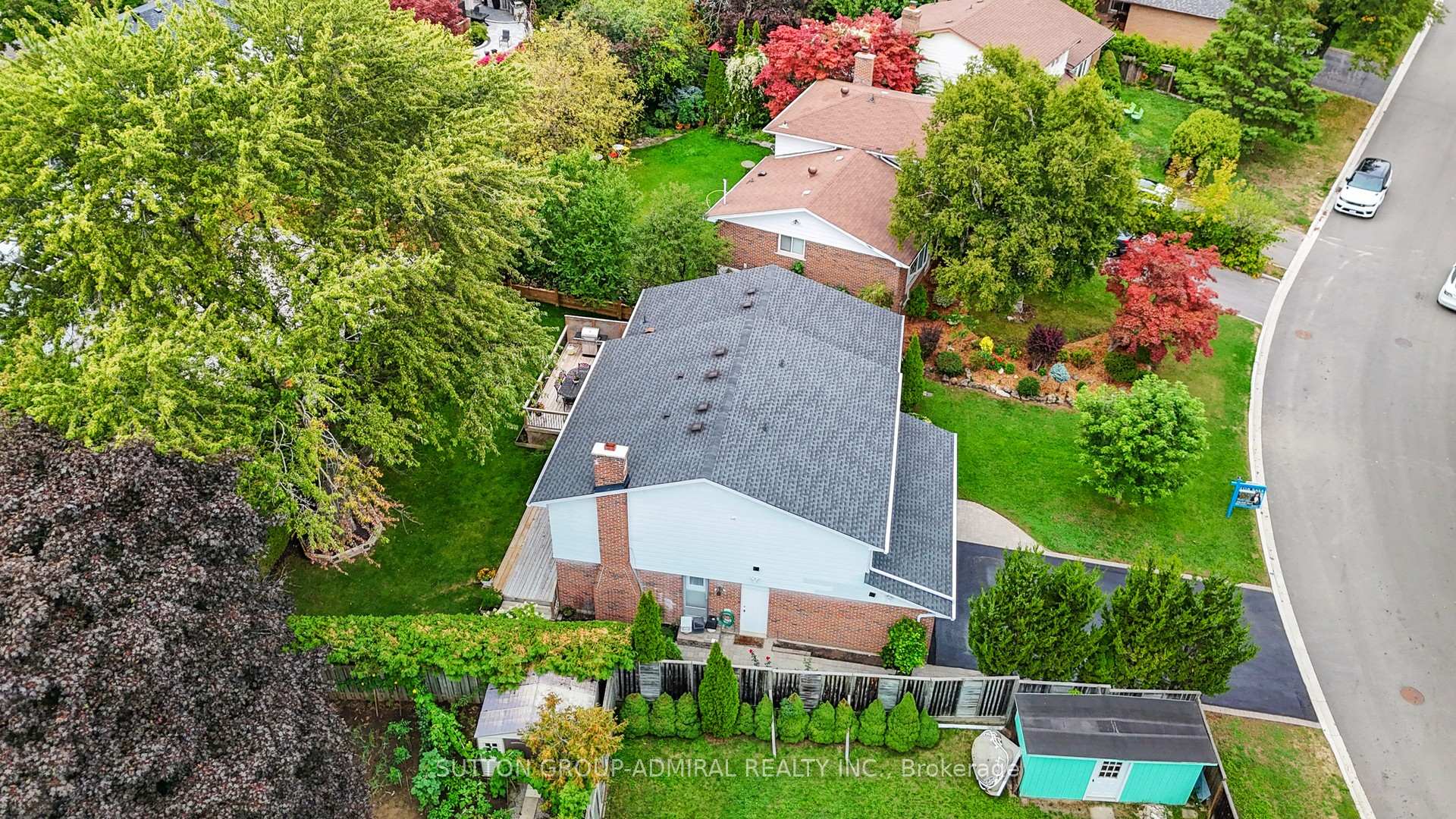 Photo 4 of 51 Blue Spruce Lane, Markham, Royal Orchard — HOMEH