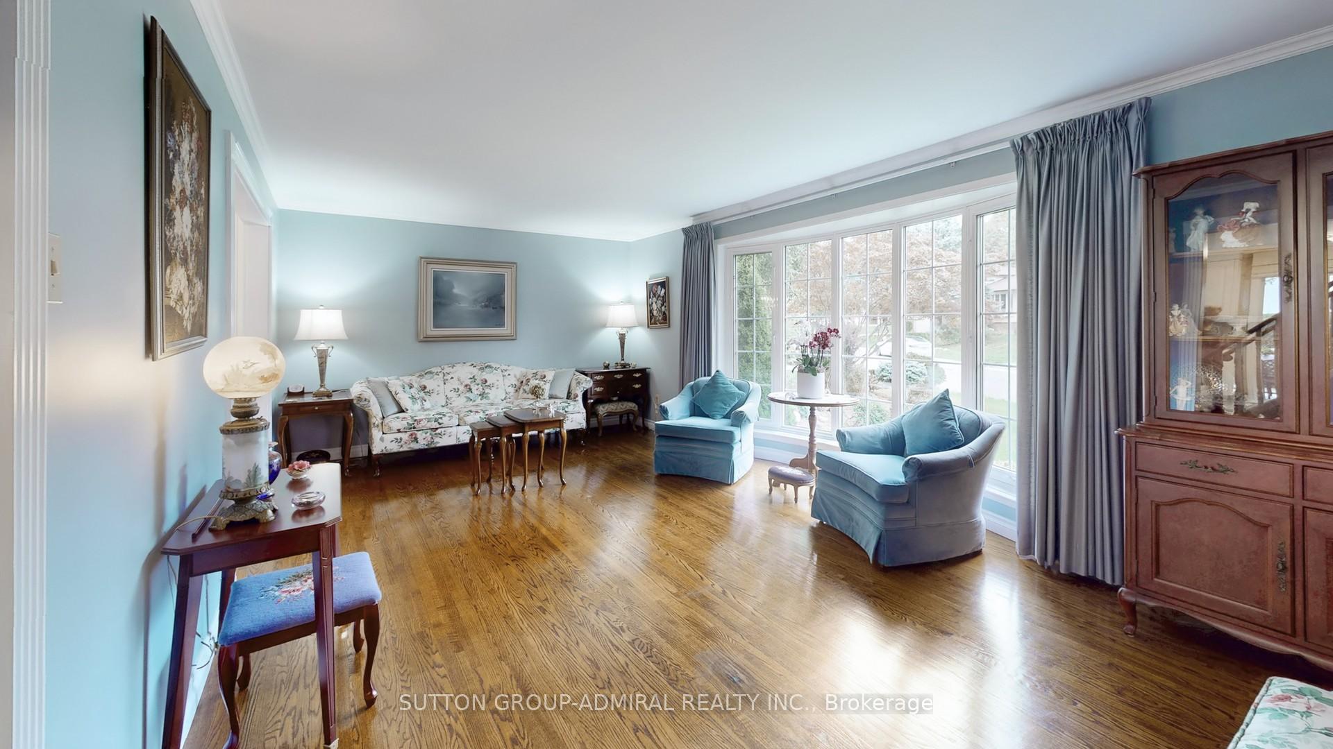 Photo 7 of 51 Blue Spruce Lane, Markham, Royal Orchard — HOMEH