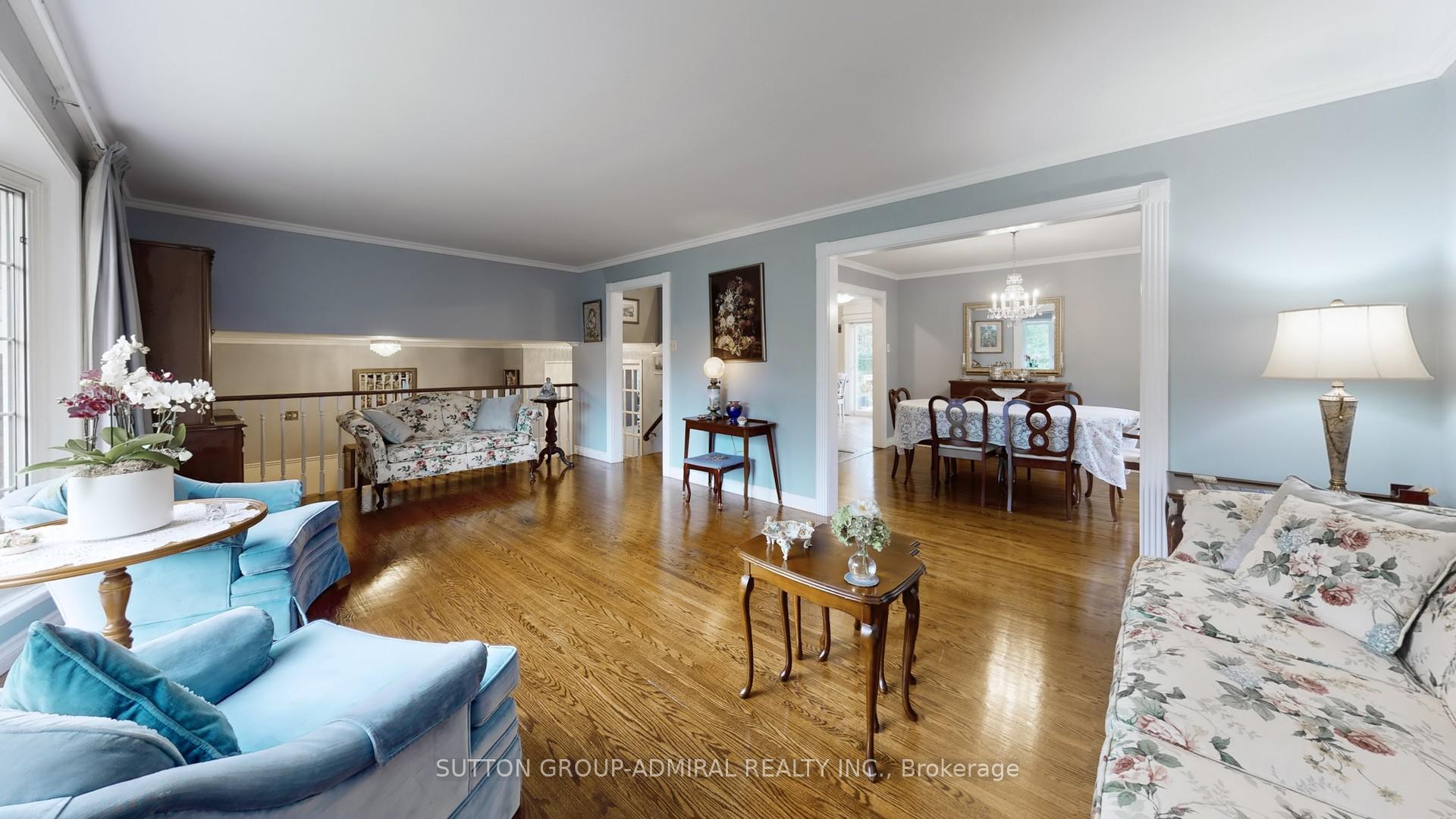 Photo 9 of 51 Blue Spruce Lane, Markham, Royal Orchard — HOMEH