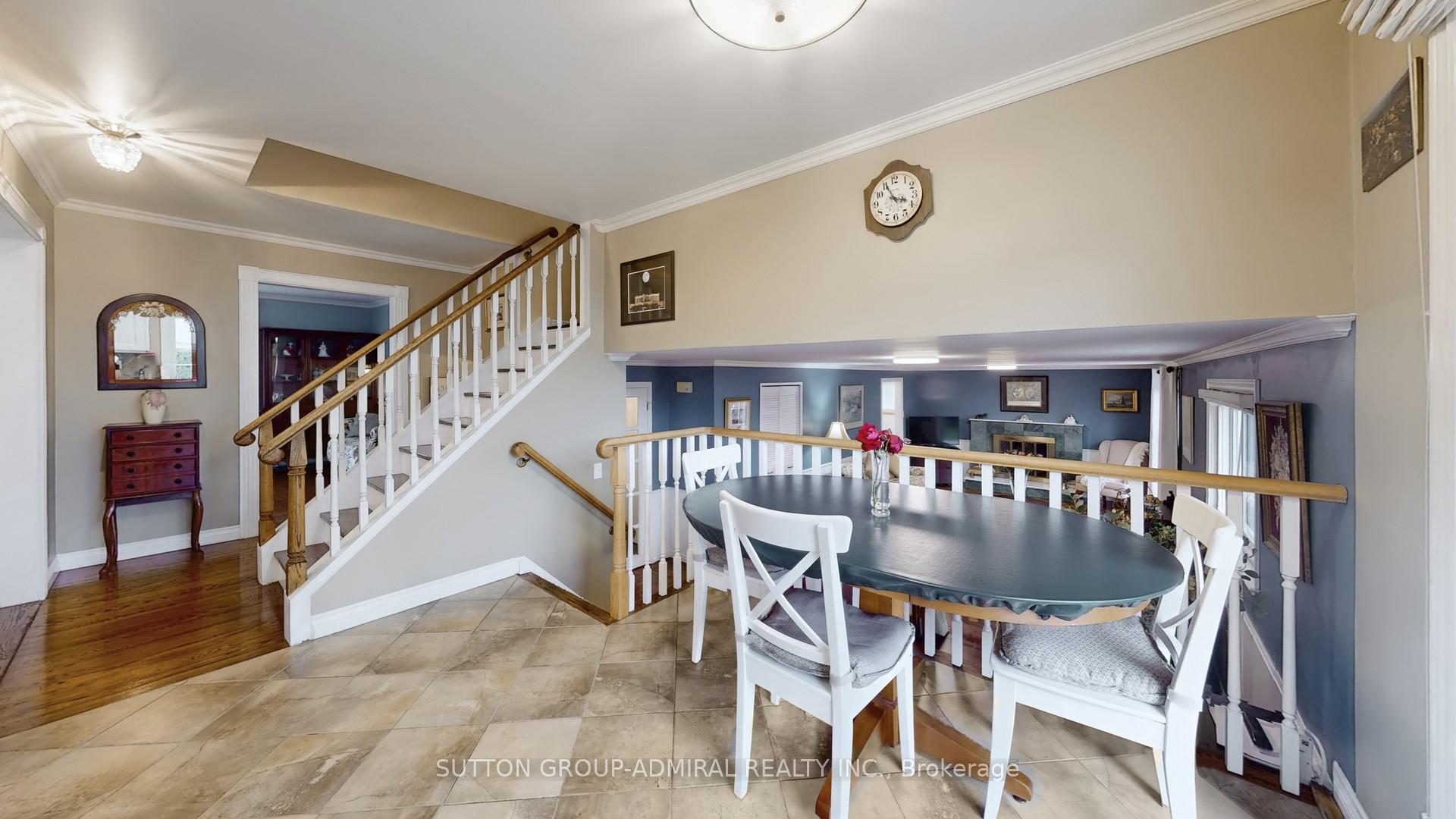 Photo 20 of 51 Blue Spruce Lane, Markham, Royal Orchard — HOMEH