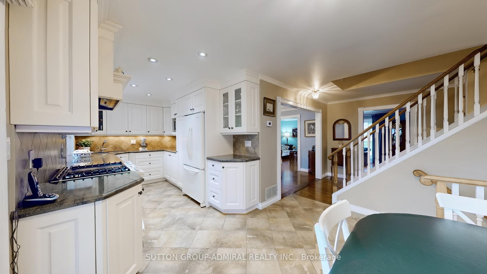 Photo 21 of 51 Blue Spruce Lane, Markham, Royal Orchard — HOMEH