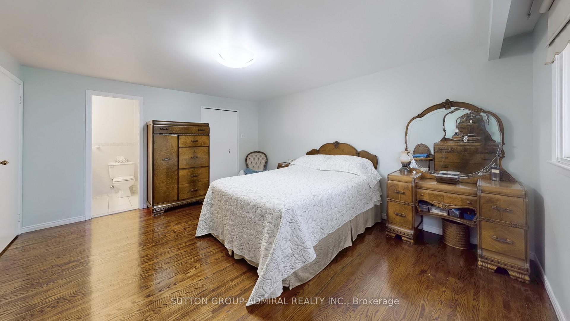 Photo 26 of 51 Blue Spruce Lane, Markham, Royal Orchard — HOMEH