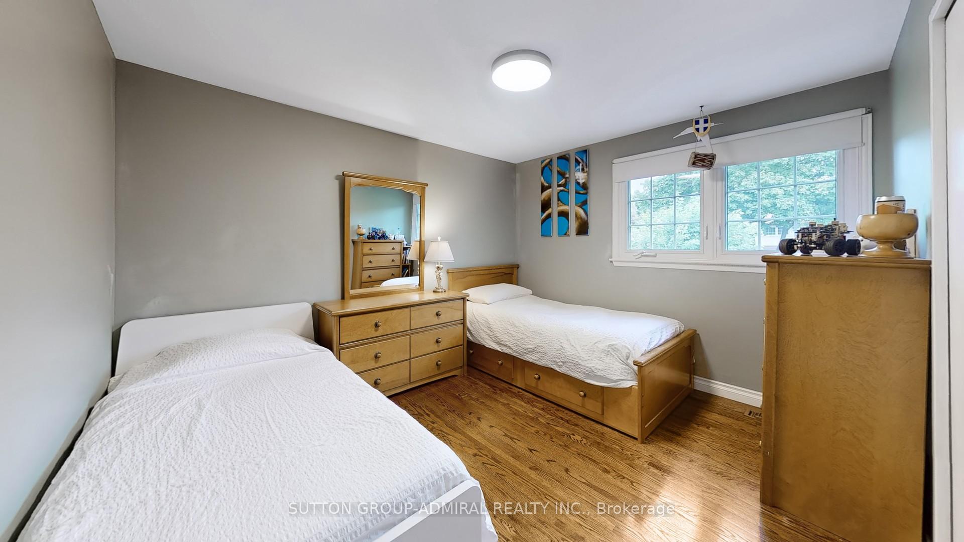 Photo 35 of 51 Blue Spruce Lane, Markham, Royal Orchard — HOMEH