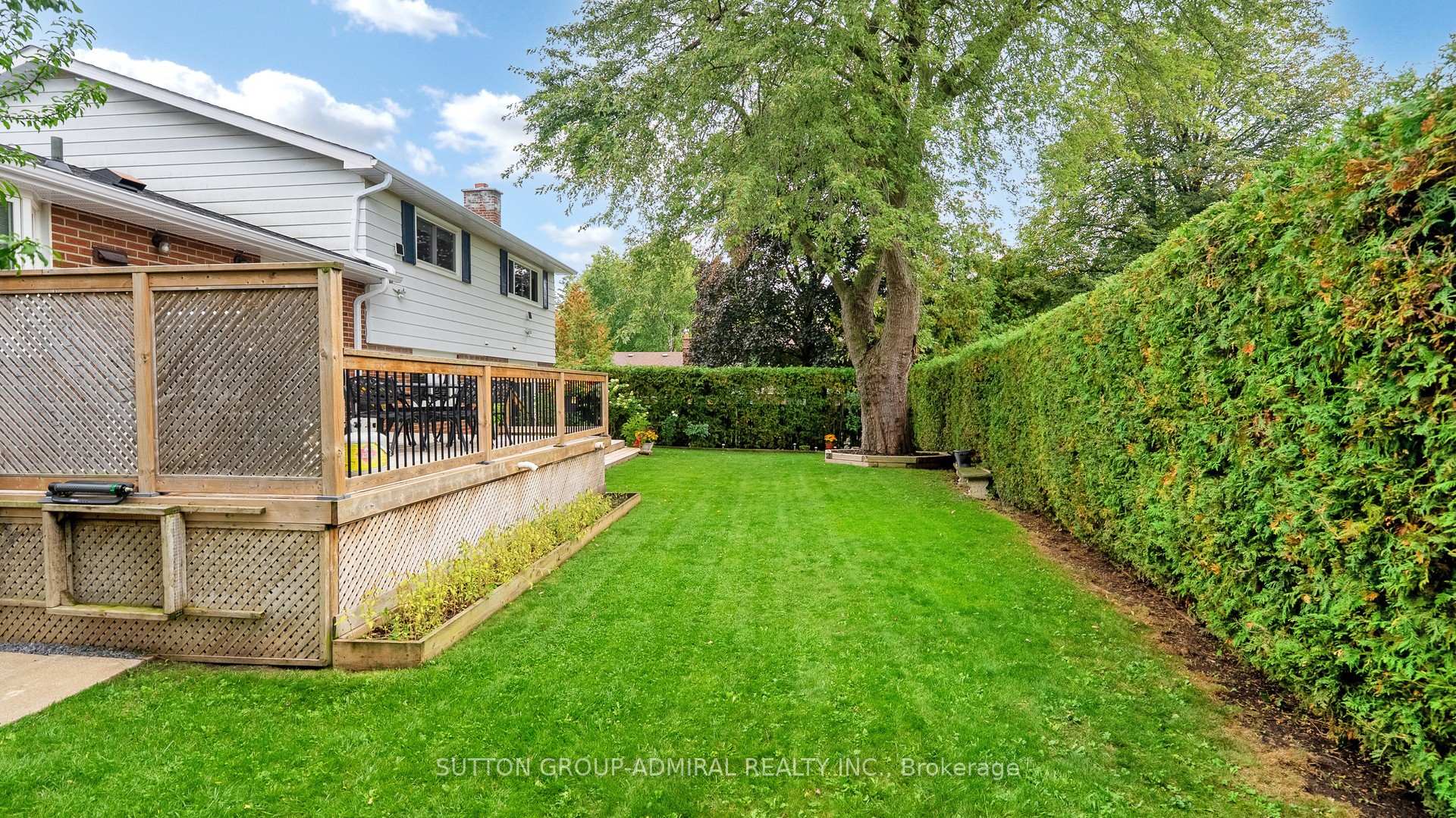 Photo 42 of 51 Blue Spruce Lane, Markham, Royal Orchard — HOMEH