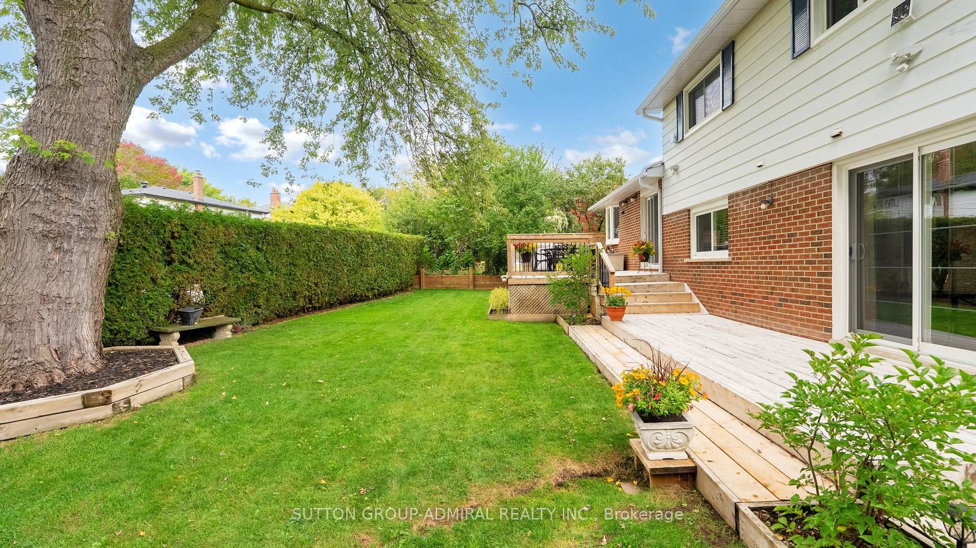 Photo 43 of 51 Blue Spruce Lane, Markham, Royal Orchard — HOMEH