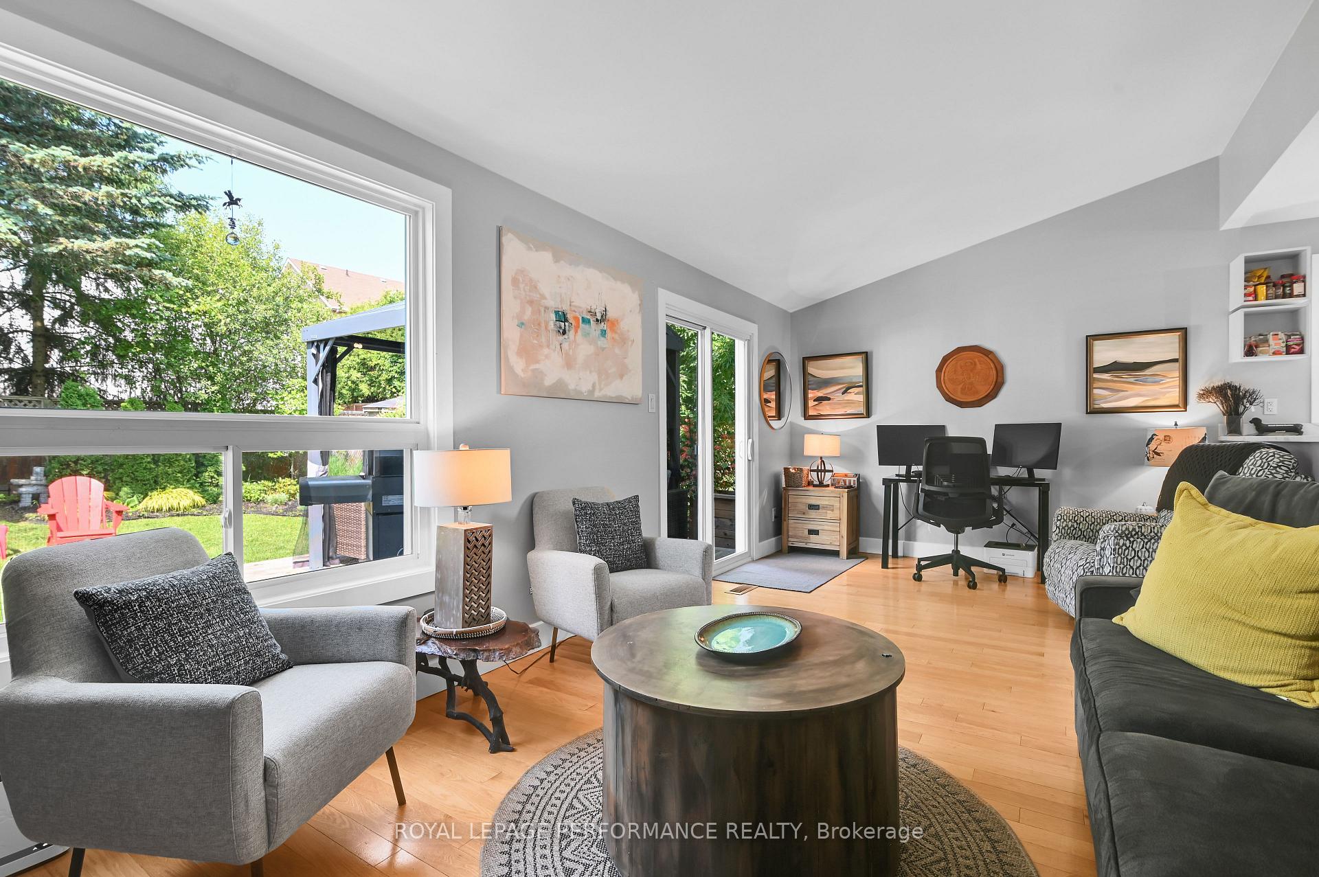 Photo 14 of 135 Acklam Terrace, Ottawa, Kanata - Morgan's Grant/South March — HOMEH