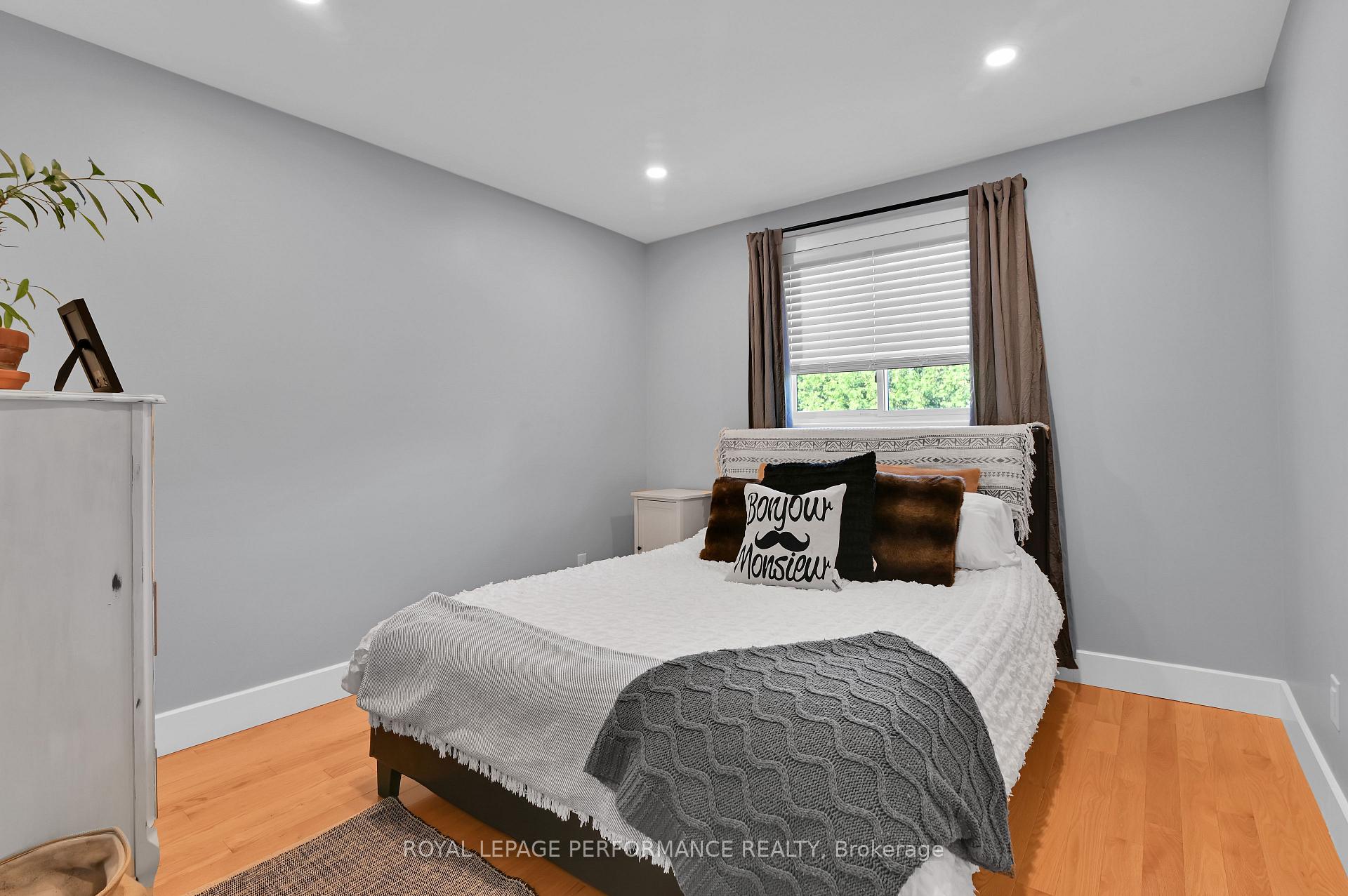 Photo 20 of 135 Acklam Terrace, Ottawa, Kanata - Morgan's Grant/South March — HOMEH