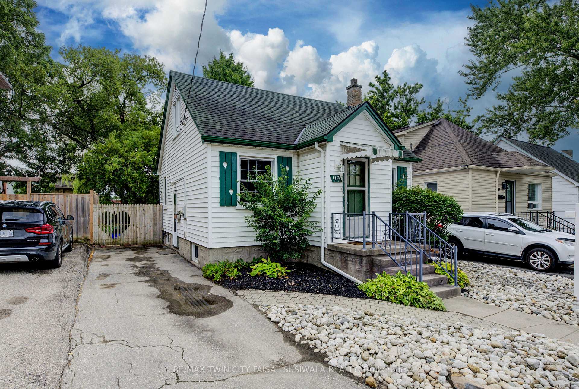 Photo 2 of 99 Gildner Street, Kitchener — HOMEH
