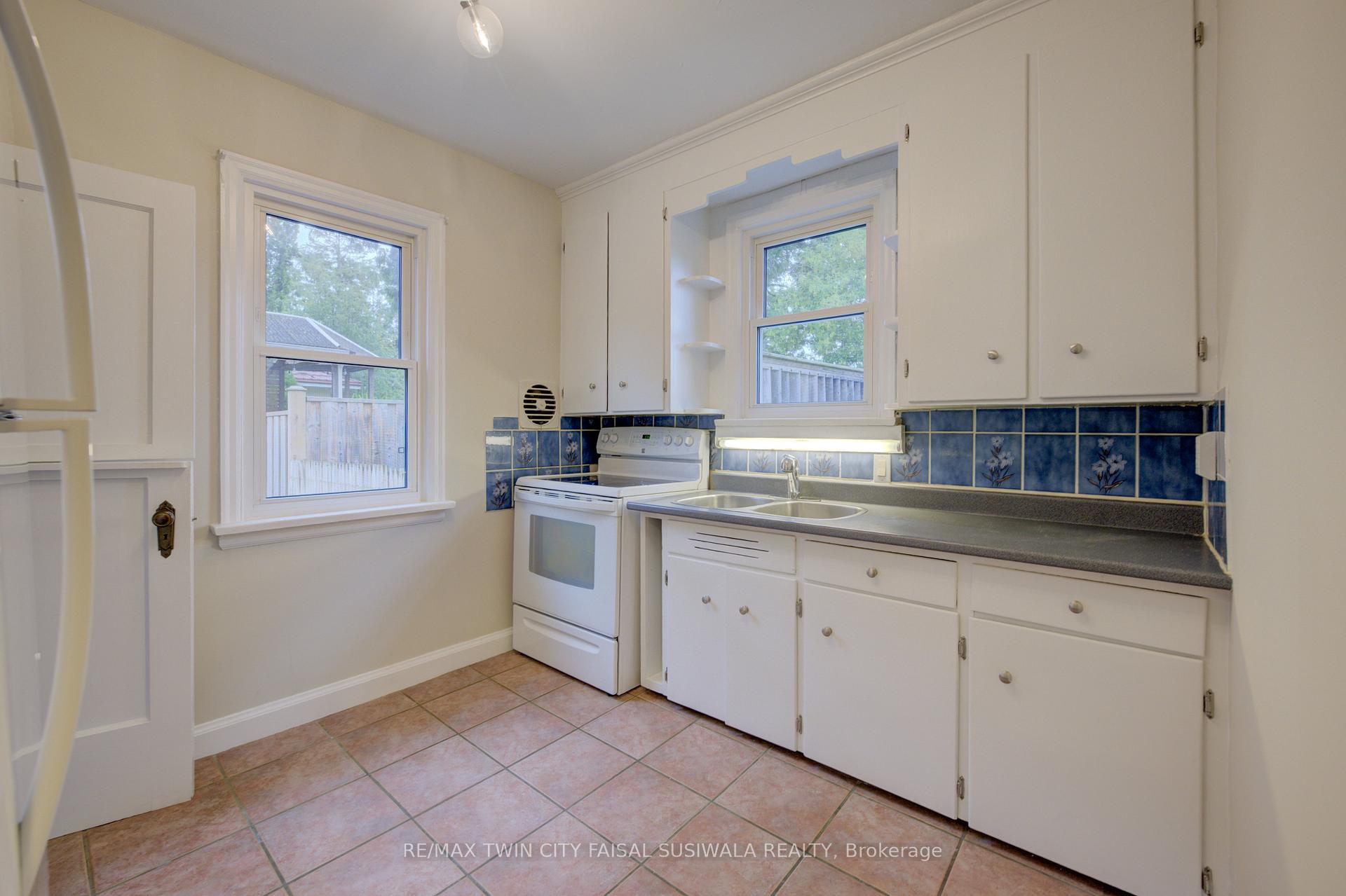 Photo 11 of 99 Gildner Street, Kitchener — HOMEH