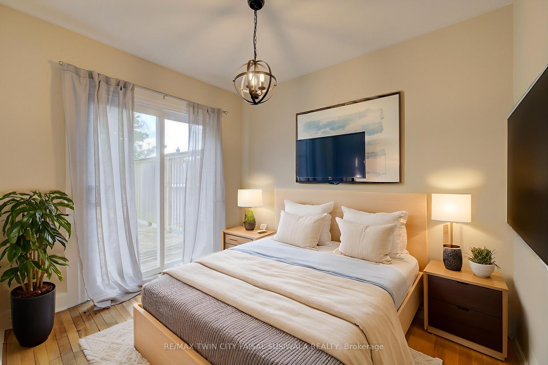 Photo 13 of 99 Gildner Street, Kitchener — HOMEH
