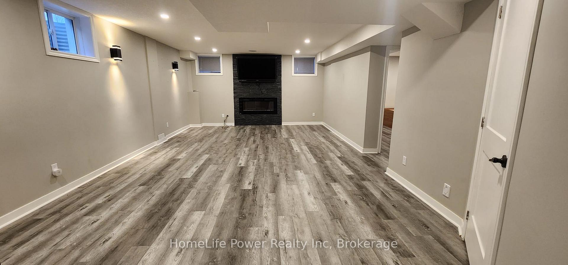 Photo 3 of Unit Basement, 322 Grovehill Crescent, Kitchener — HOMEH