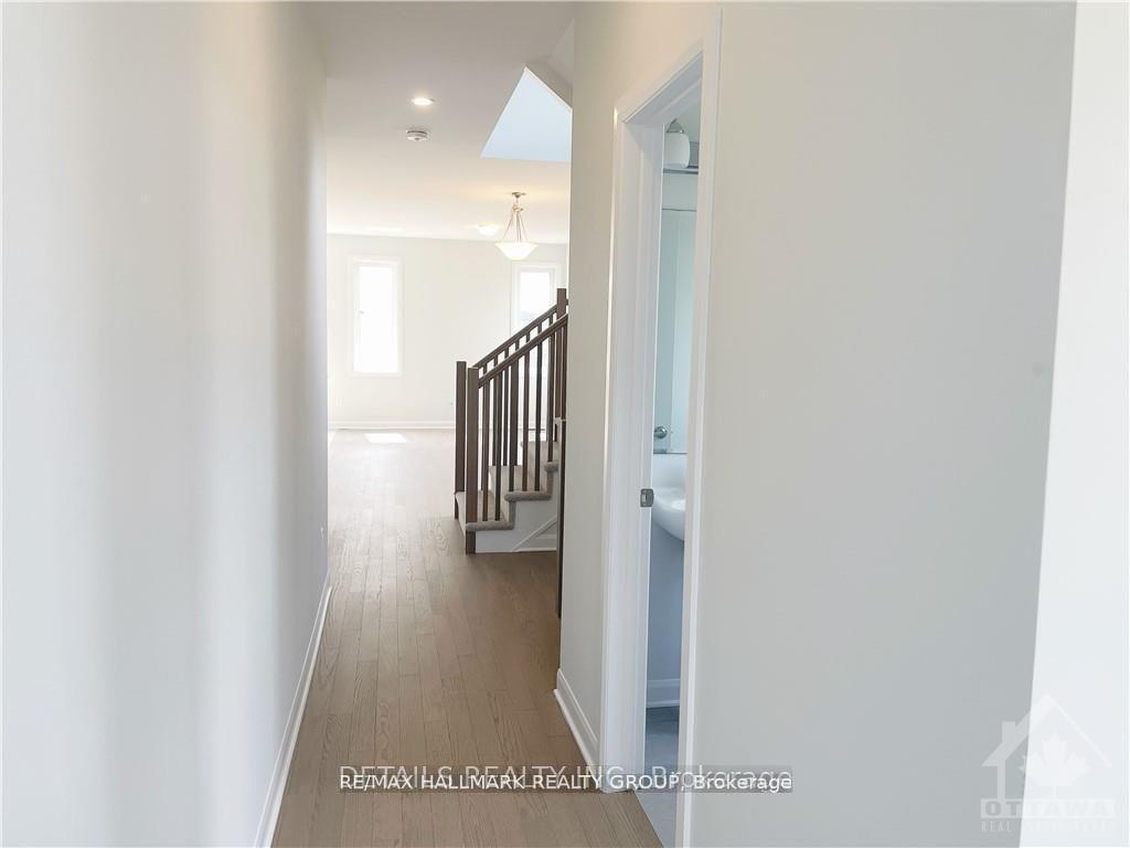 Photo 3 of 81 Osler Street, Ottawa, Kanata - Morgan's Grant/South March — HOMEH