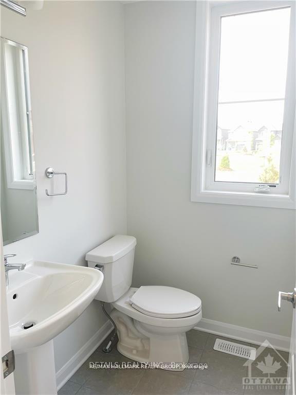 Photo 4 of 81 Osler Street, Ottawa, Kanata - Morgan's Grant/South March — HOMEH