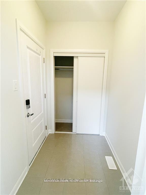 Photo 5 of 81 Osler Street, Ottawa, Kanata - Morgan's Grant/South March — HOMEH