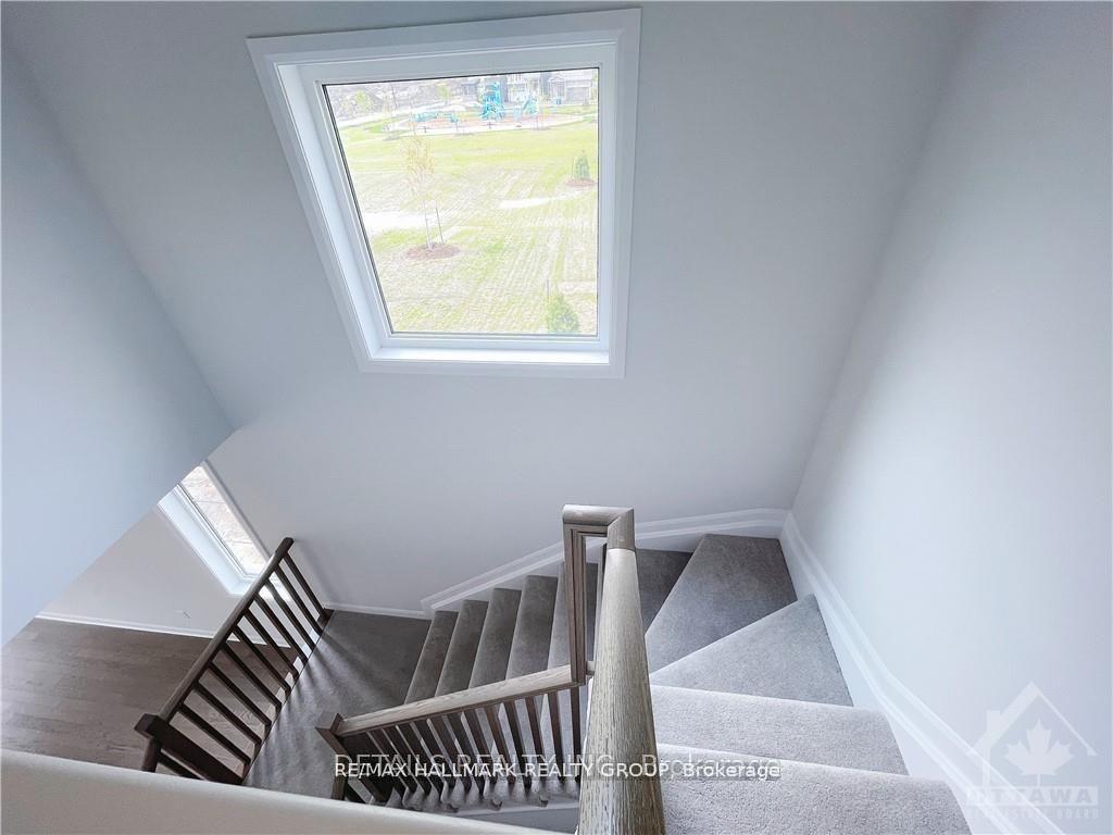 Photo 9 of 81 Osler Street, Ottawa, Kanata - Morgan's Grant/South March — HOMEH
