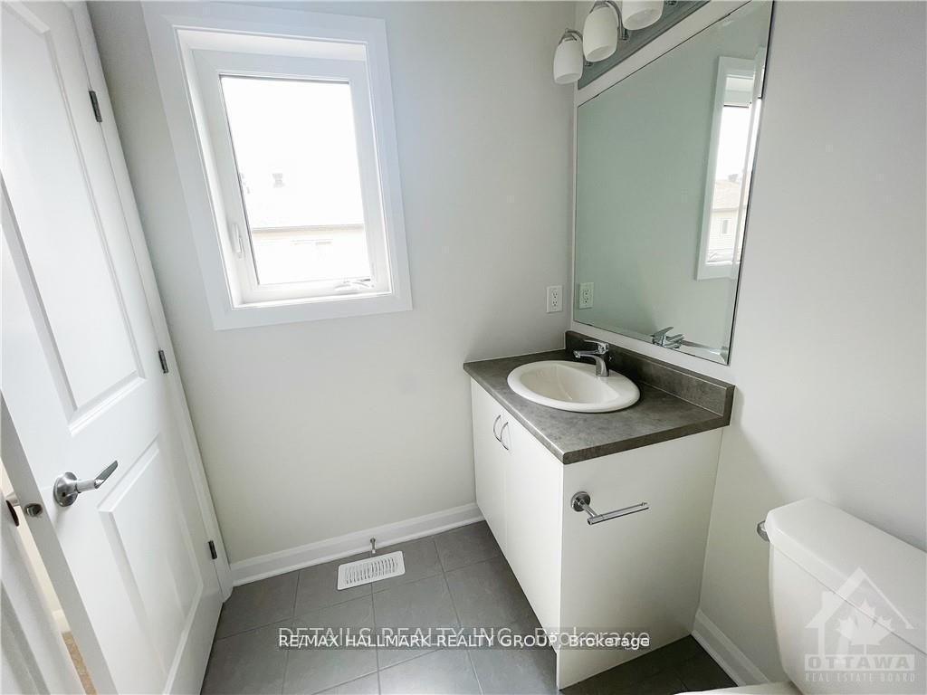 Photo 15 of 81 Osler Street, Ottawa, Kanata - Morgan's Grant/South March — HOMEH