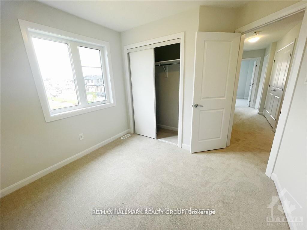 Photo 17 of 81 Osler Street, Ottawa, Kanata - Morgan's Grant/South March — HOMEH