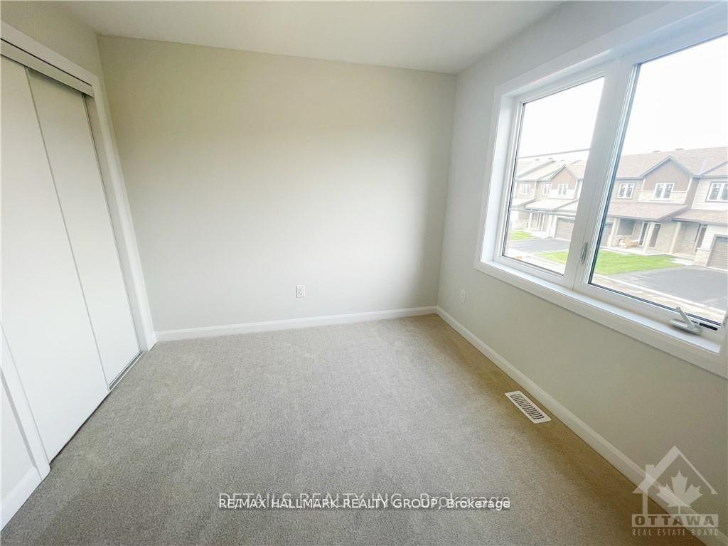 Photo 20 of 81 Osler Street, Ottawa, Kanata - Morgan's Grant/South March — HOMEH