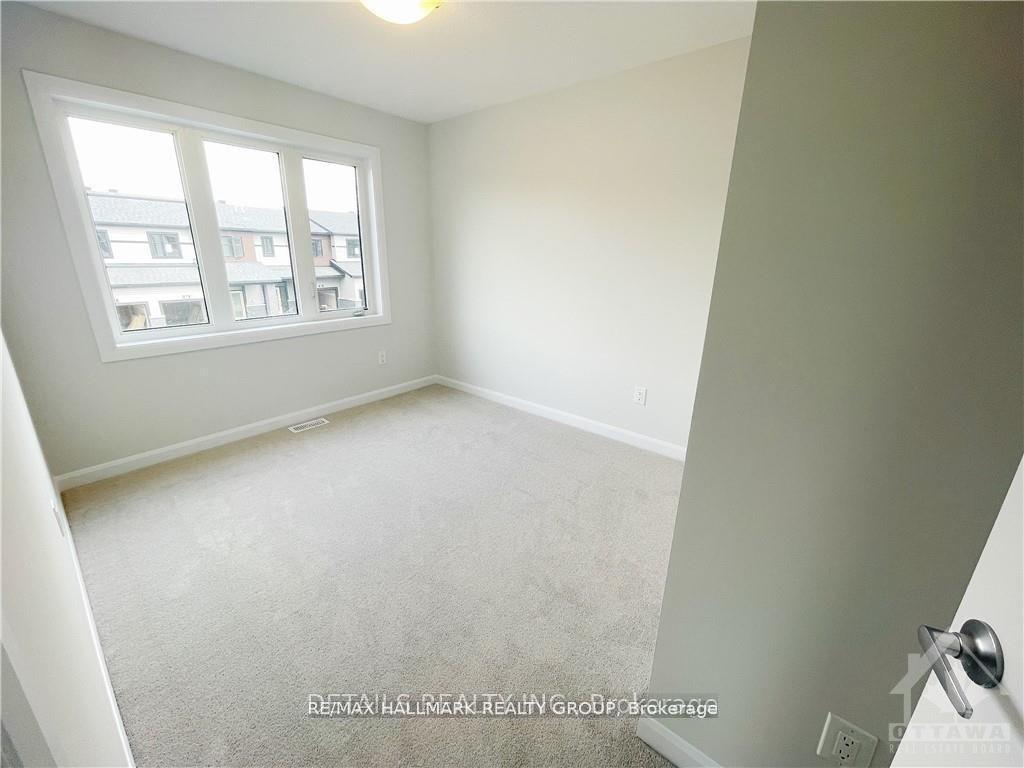 Photo 21 of 81 Osler Street, Ottawa, Kanata - Morgan's Grant/South March — HOMEH