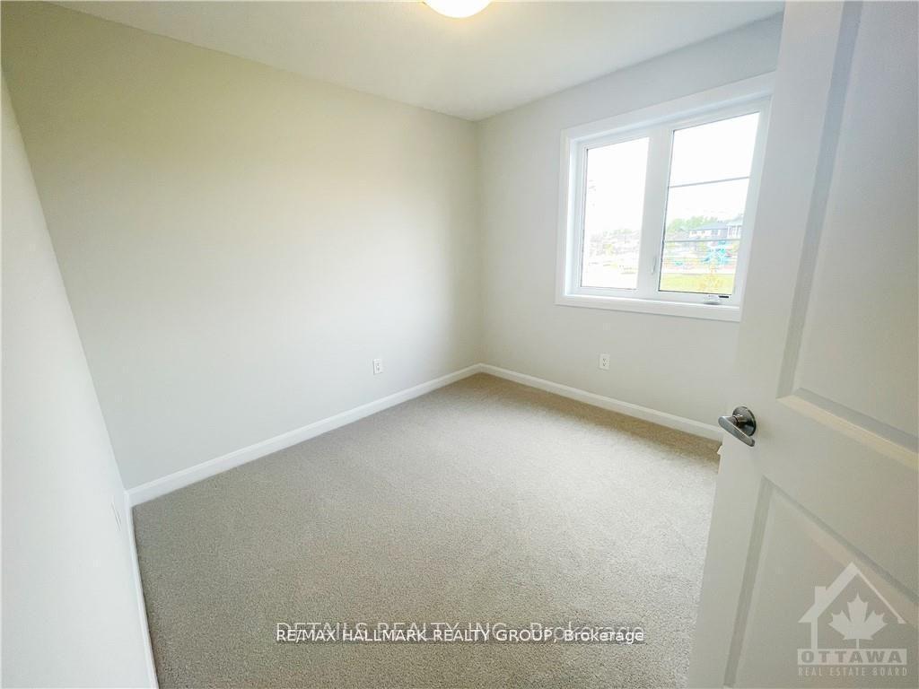 Photo 25 of 81 Osler Street, Ottawa, Kanata - Morgan's Grant/South March — HOMEH
