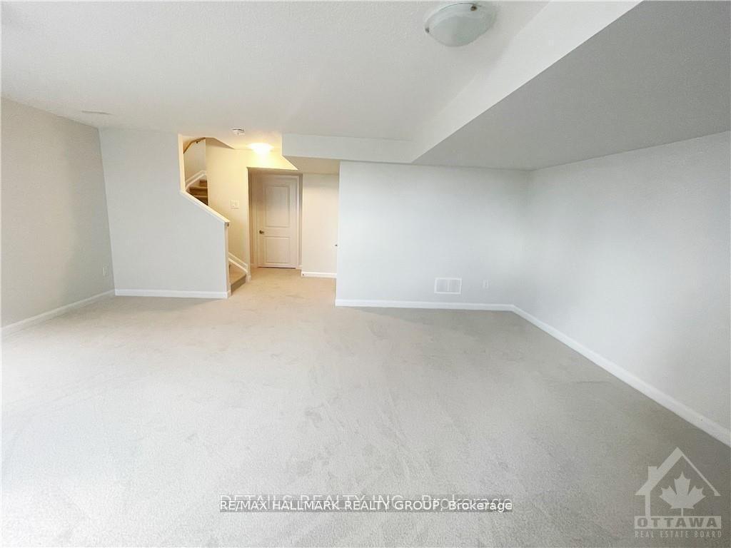 Photo 27 of 81 Osler Street, Ottawa, Kanata - Morgan's Grant/South March — HOMEH