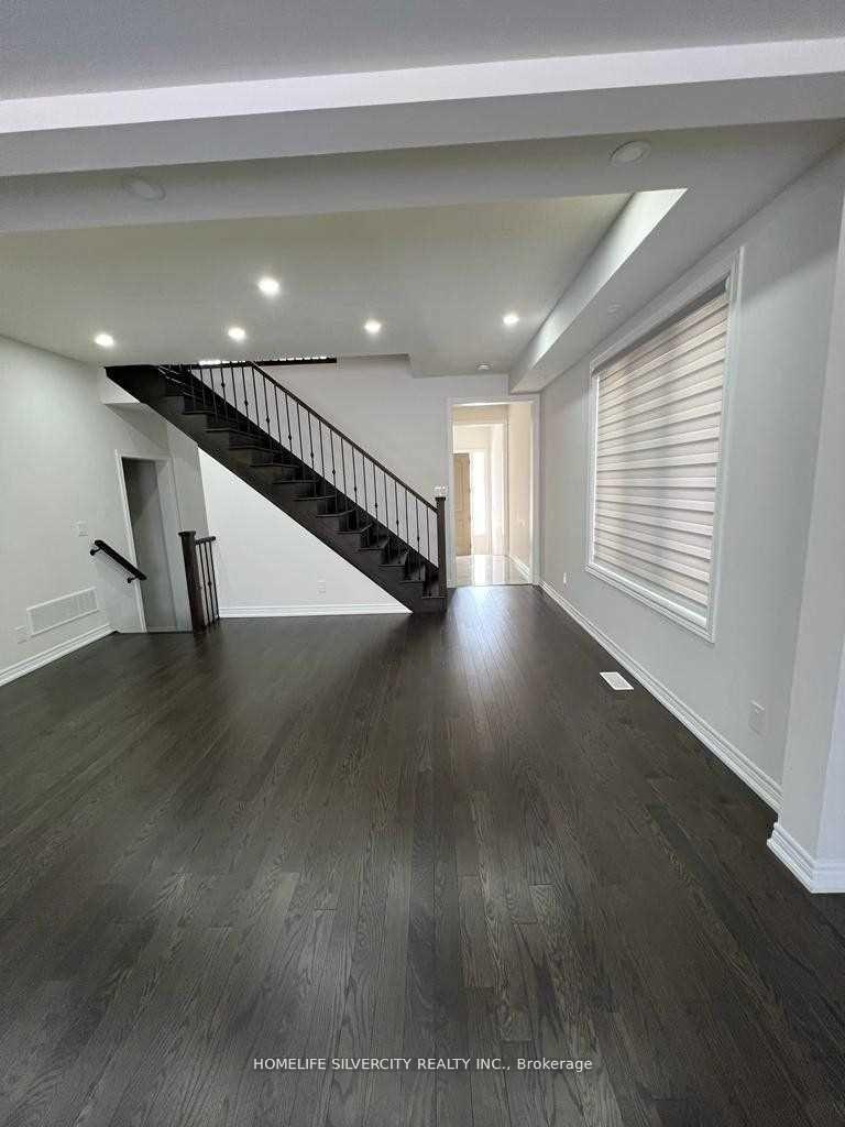 Photo 3 of 509 Beckview Crescent, Kitchener — HOMEH