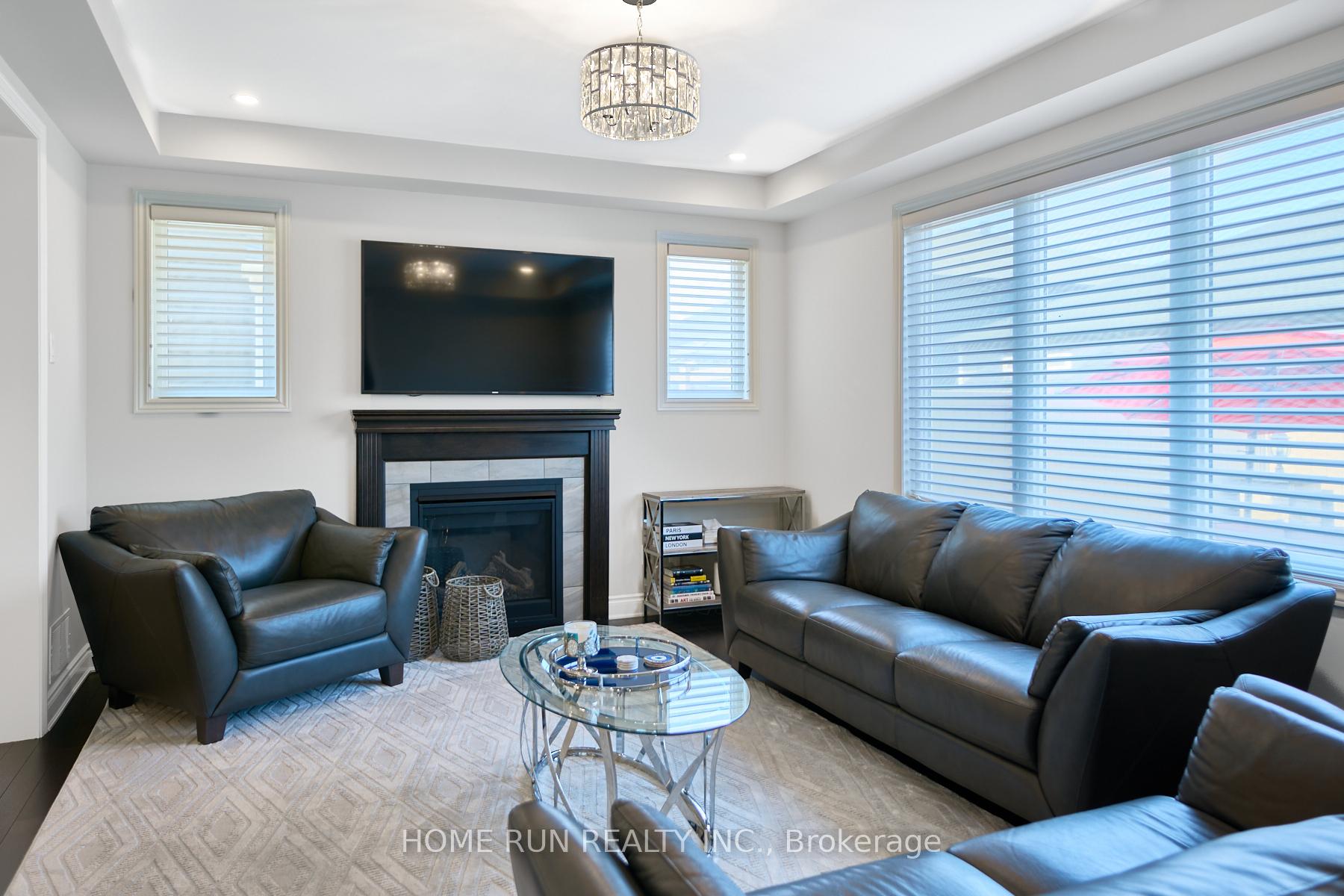 Photo 17 of 341 Rouncey Road, Ottawa, Kanata - Emerald Meadows/Trailwest — HOMEH