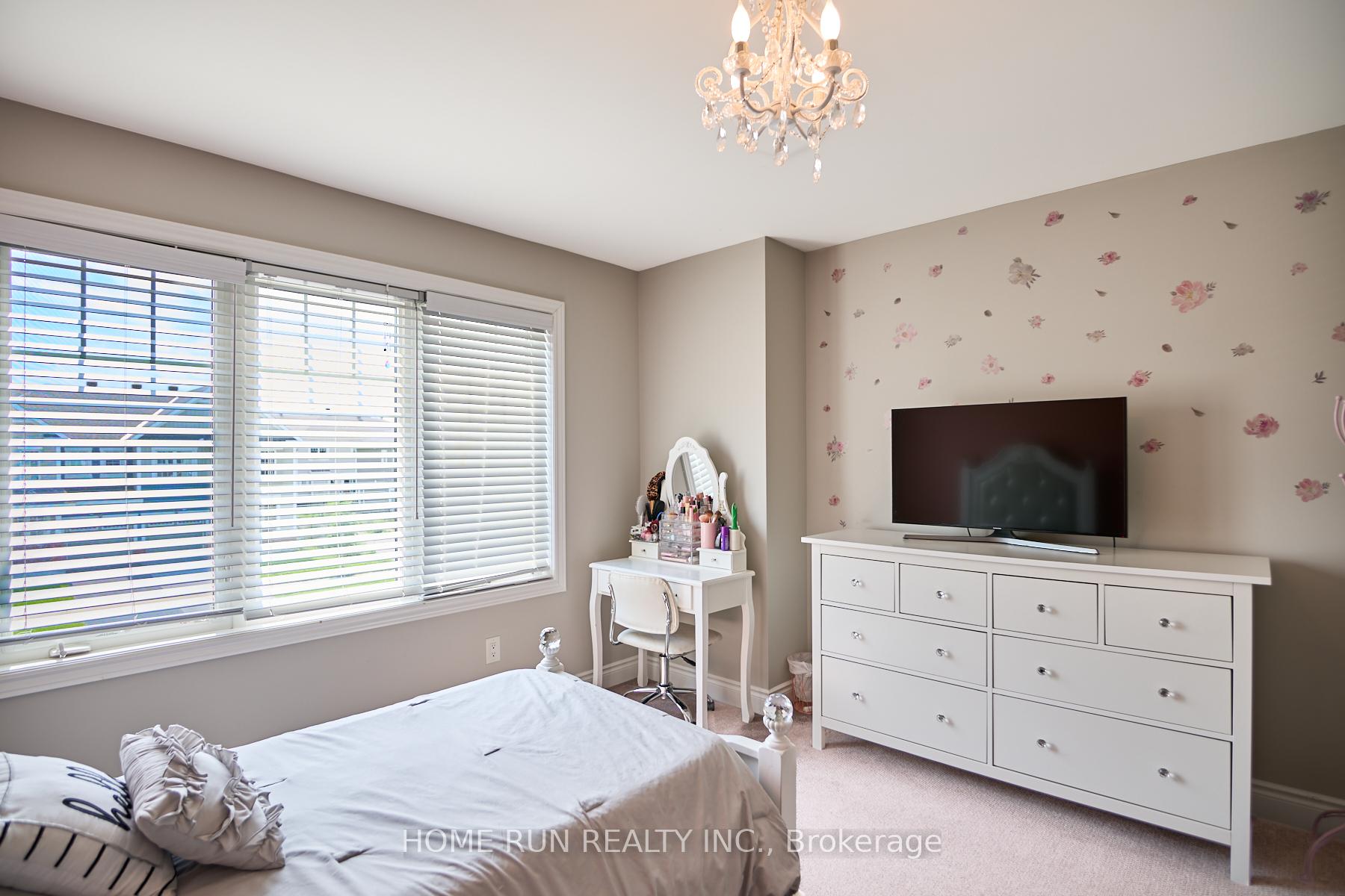 Photo 48 of 341 Rouncey Road, Ottawa, Kanata - Emerald Meadows/Trailwest — HOMEH