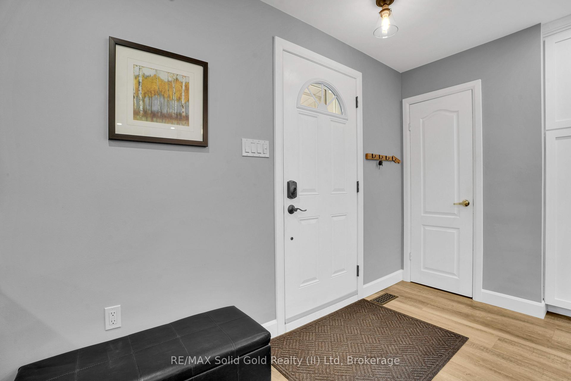 Photo 11 of 142 Lancaster Street W, Kitchener, Northward — HOMEH