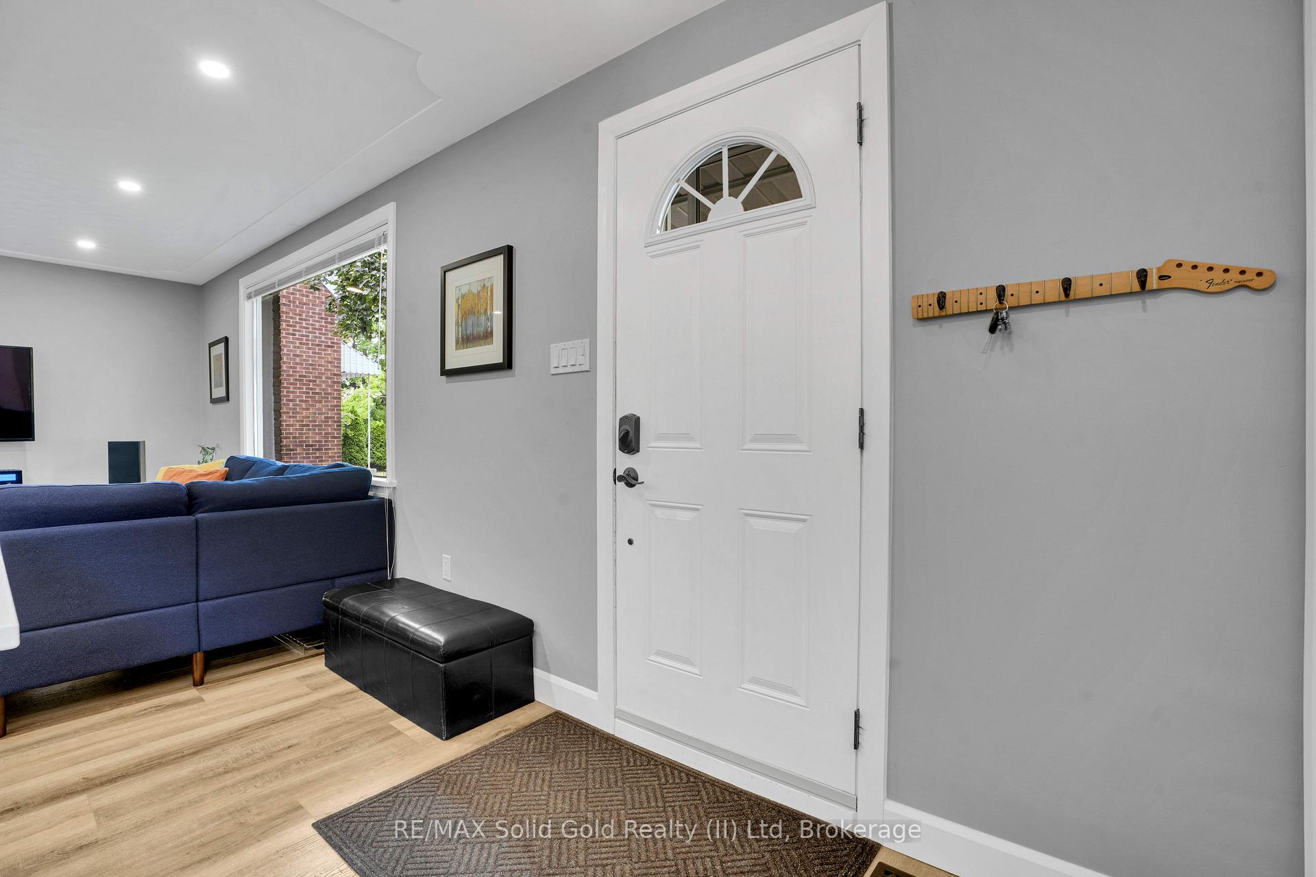 Photo 12 of 142 Lancaster Street W, Kitchener, Northward — HOMEH