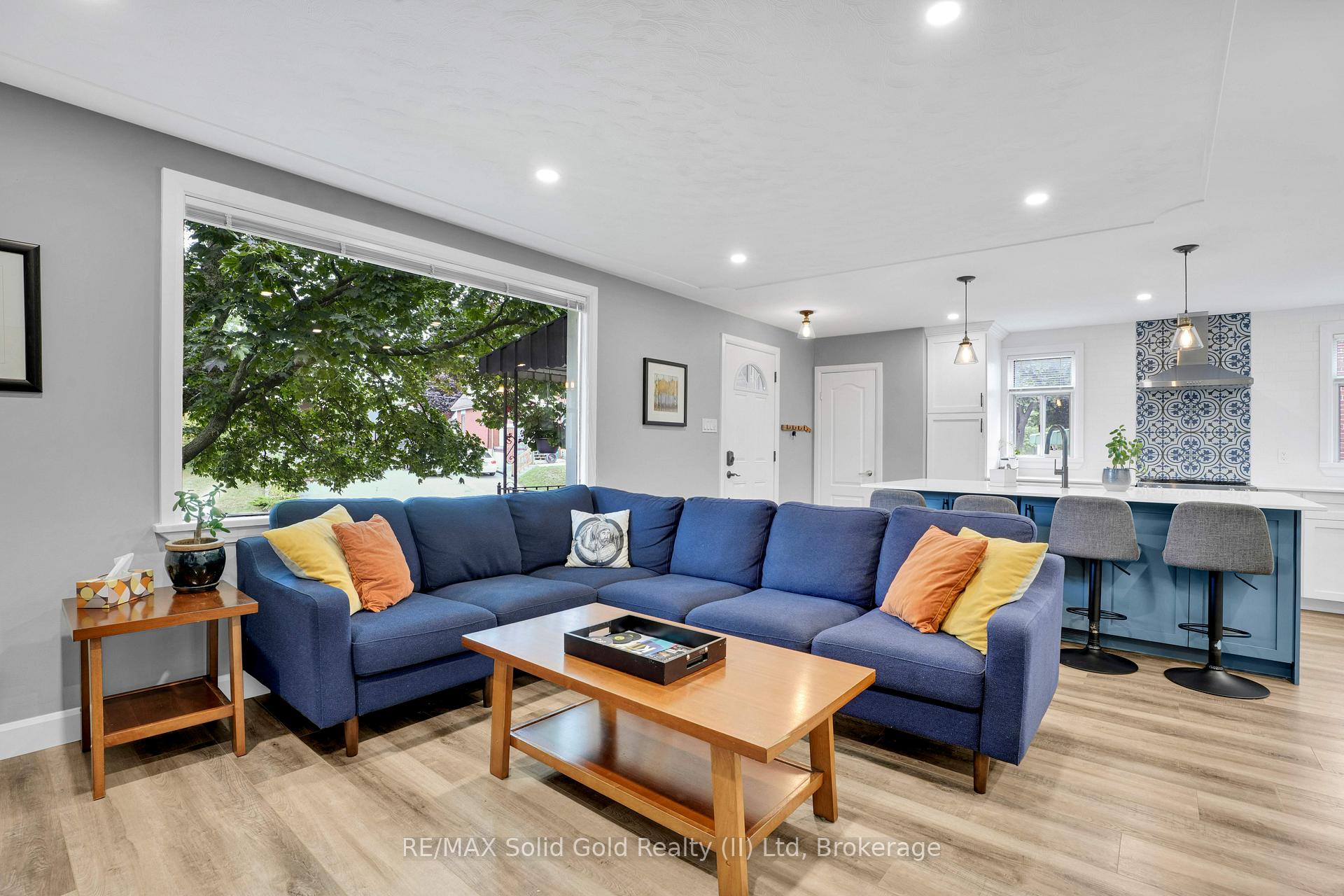 Photo 15 of 142 Lancaster Street W, Kitchener, Northward — HOMEH