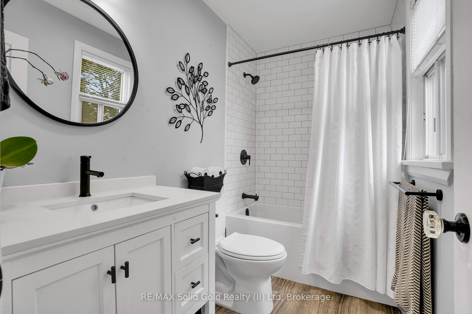 Photo 18 of 142 Lancaster Street W, Kitchener, Northward — HOMEH