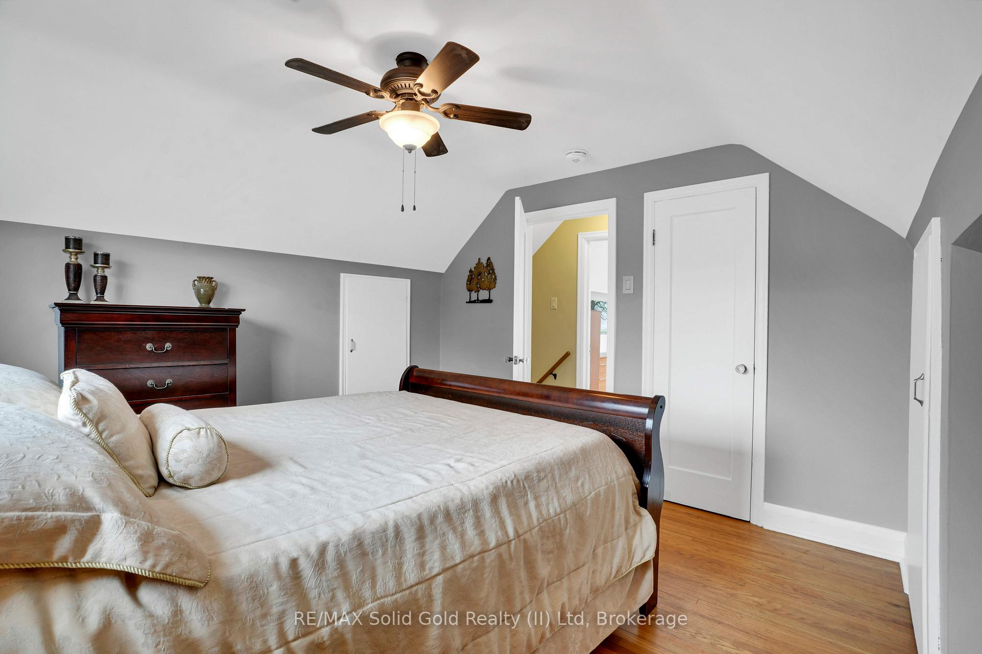 Photo 26 of 142 Lancaster Street W, Kitchener, Northward — HOMEH